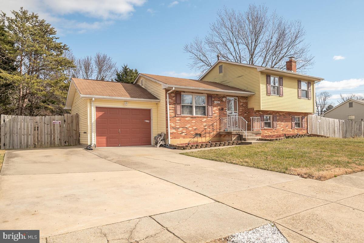 STONEGATE - Residential