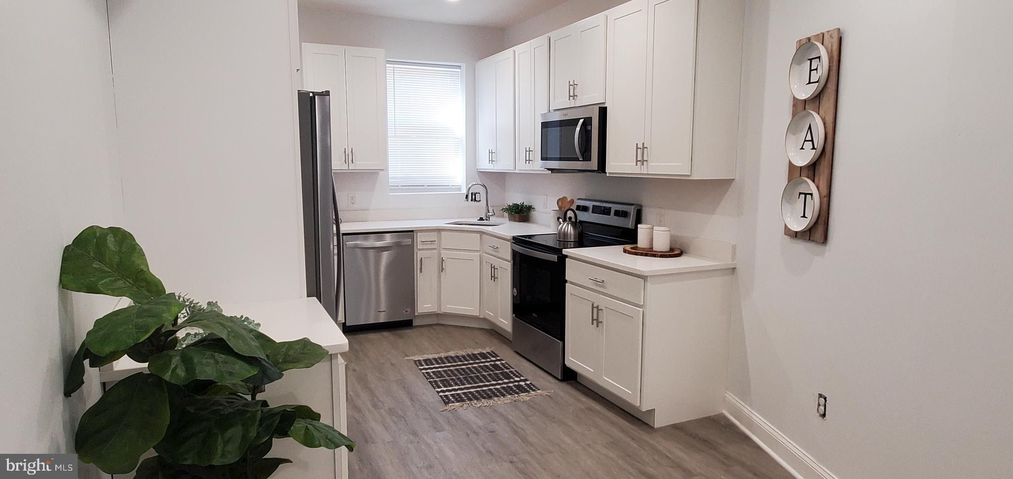 HARWOOD - Residential