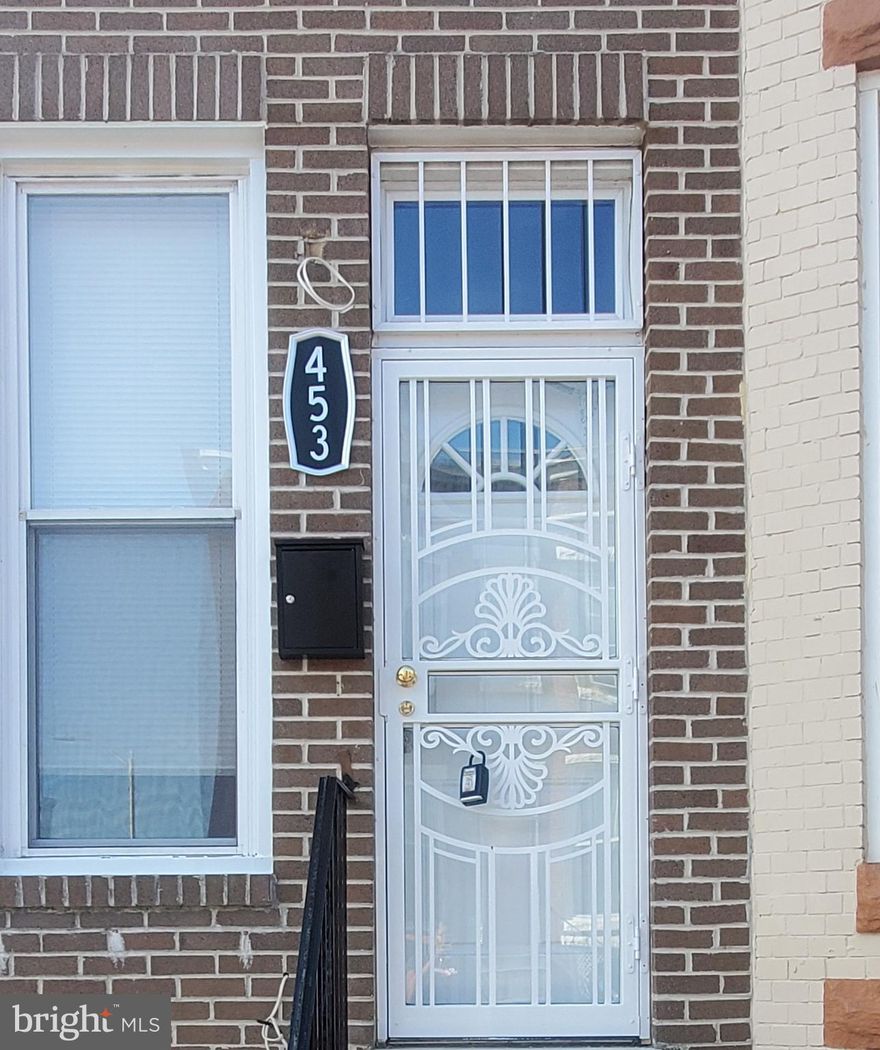 Please do not adjust the temperature on the thermostat.
This beautiful home is waiting for it's new owner! It offers 3 spacious bedrooms and 2 and half bathrooms plus a modern kitchen with stainless steel appliances. The basement gives you that extra space for entertainment, work or your favorite hobby area! Conveniently located near Penn Station, downtown Baltimore, major highways, and public transportation as well as shop, restaurants, entertainment.
This home is a must see so schedule your appointment today!