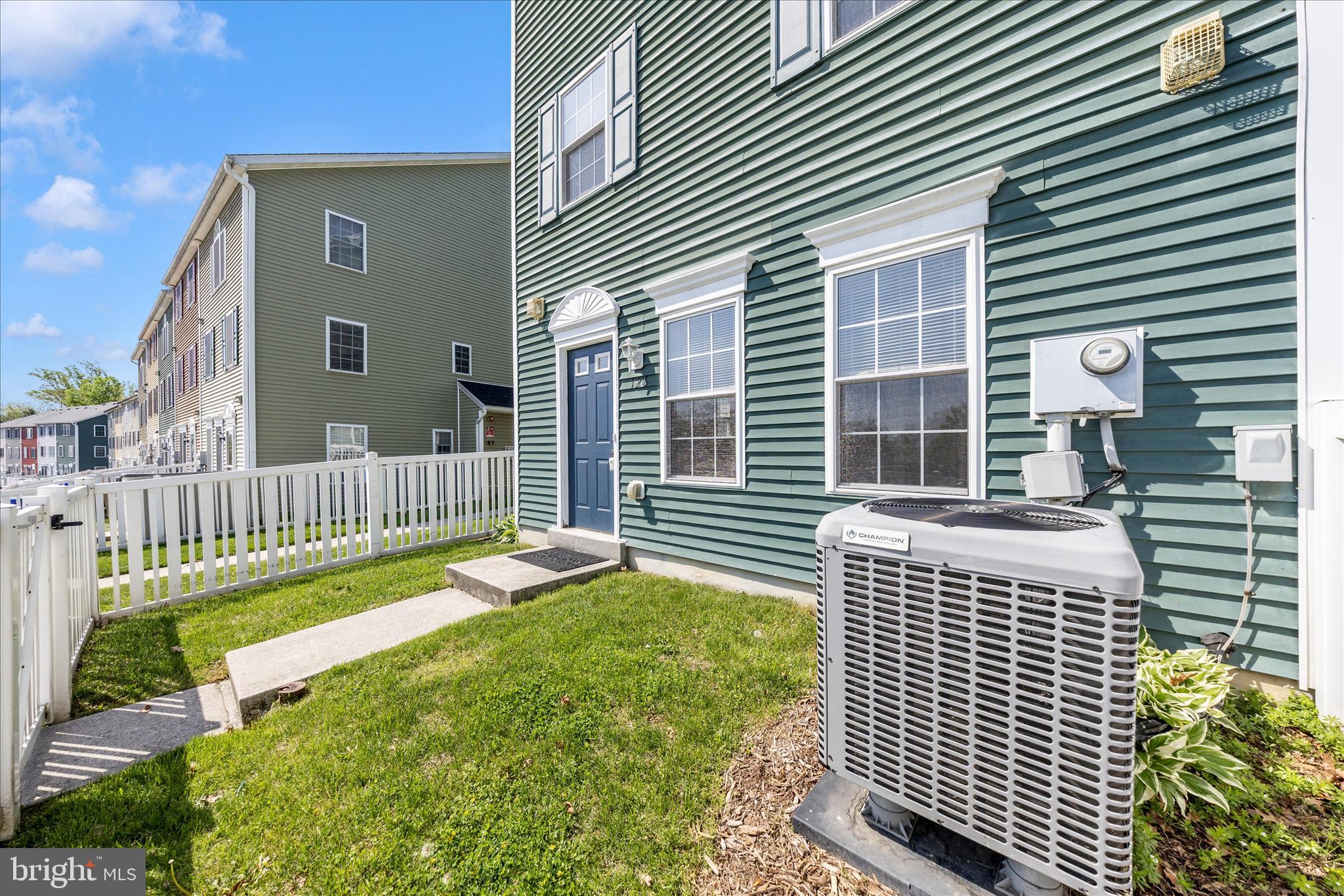 ALTAMONT GARDENS - Residential