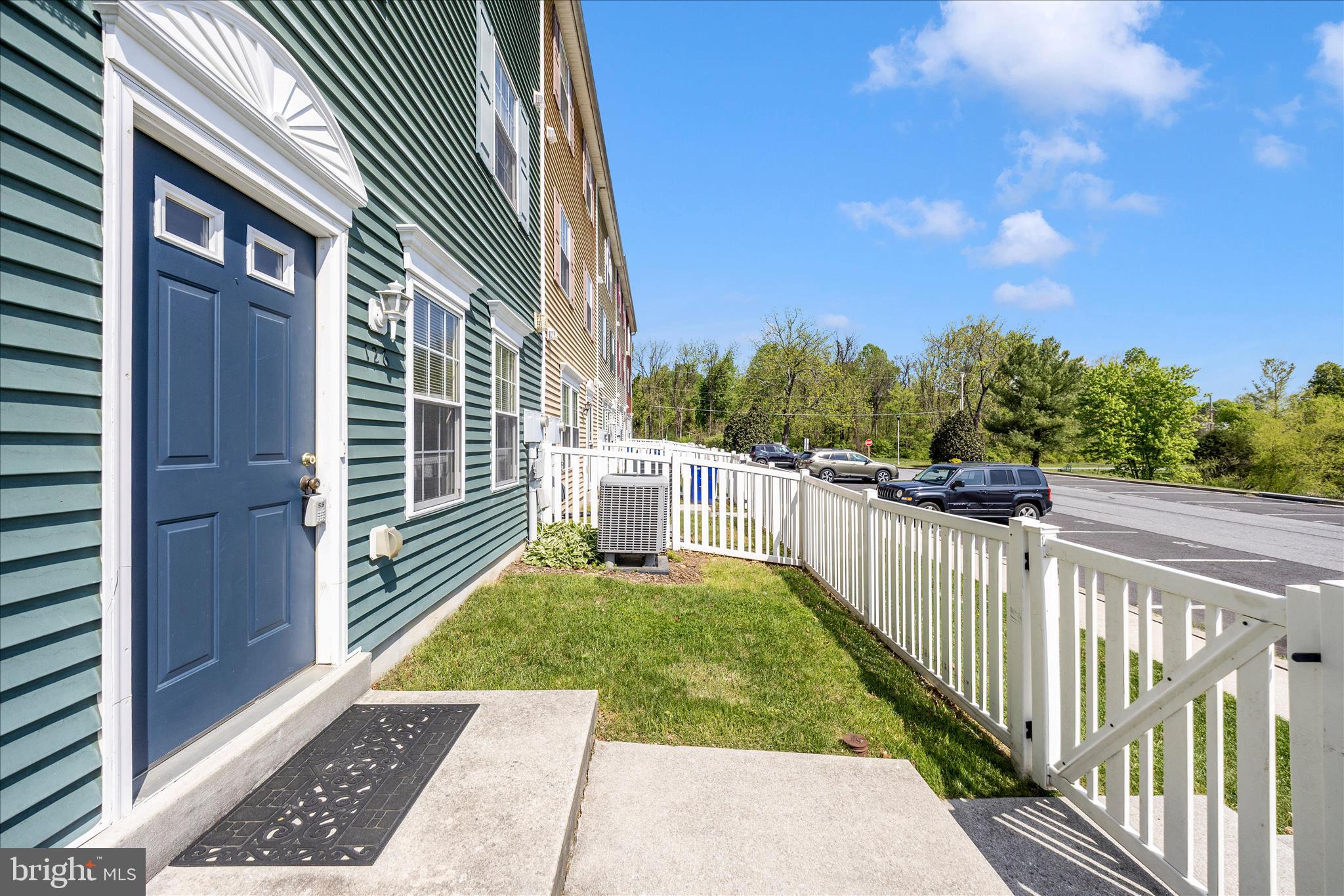 ALTAMONT GARDENS - Residential