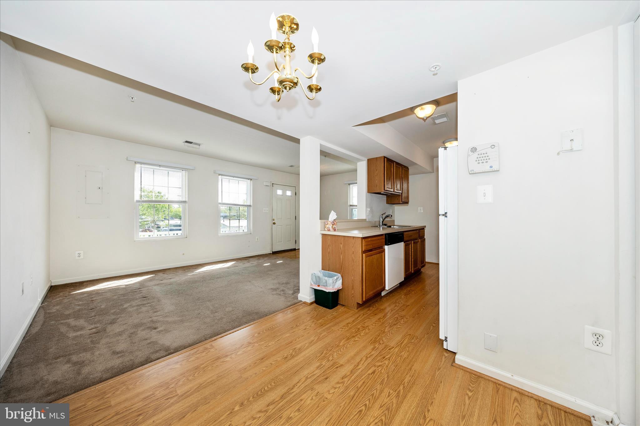 ALTAMONT GARDENS - Residential