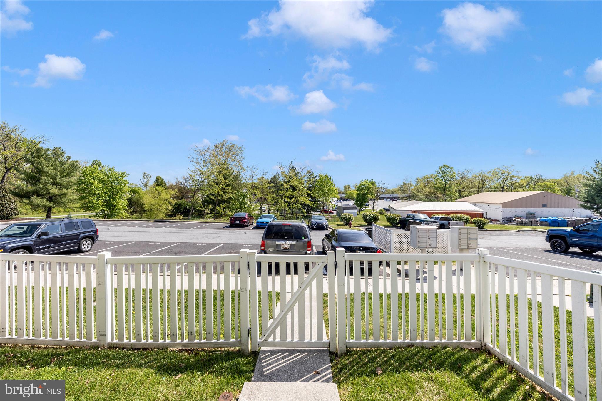 ALTAMONT GARDENS - Residential