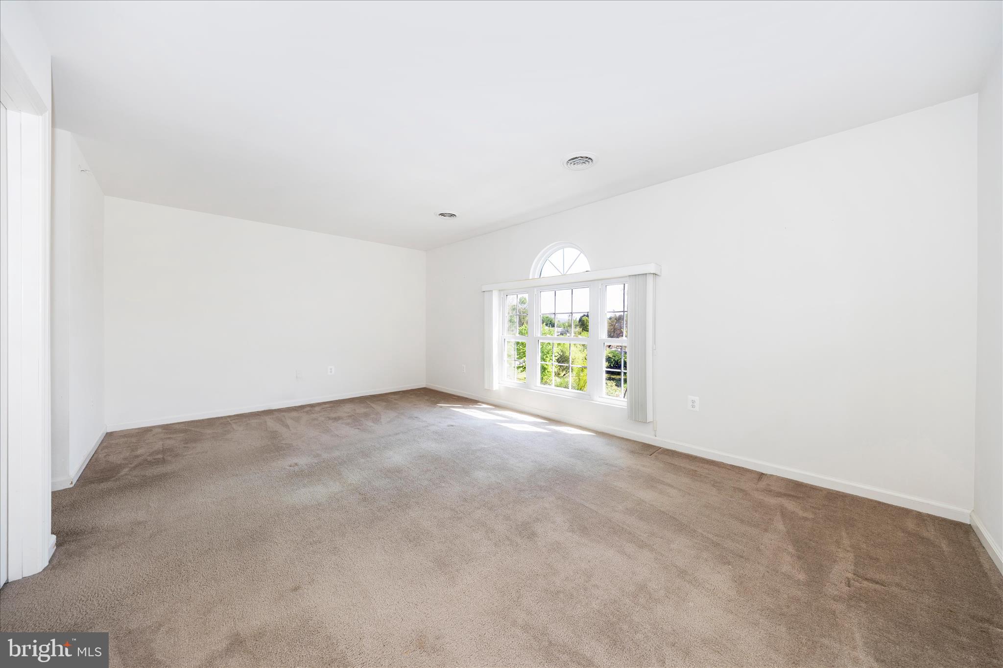 ALTAMONT GARDENS - Residential