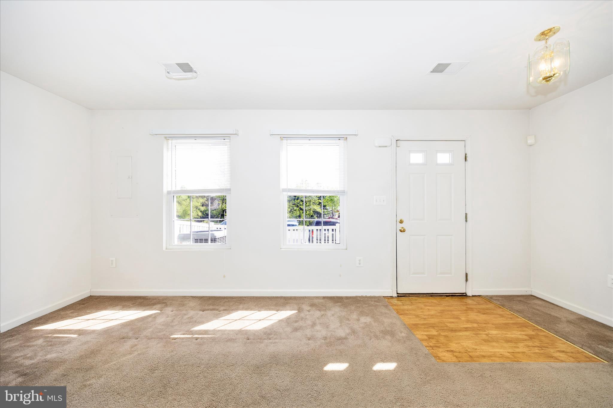 ALTAMONT GARDENS - Residential