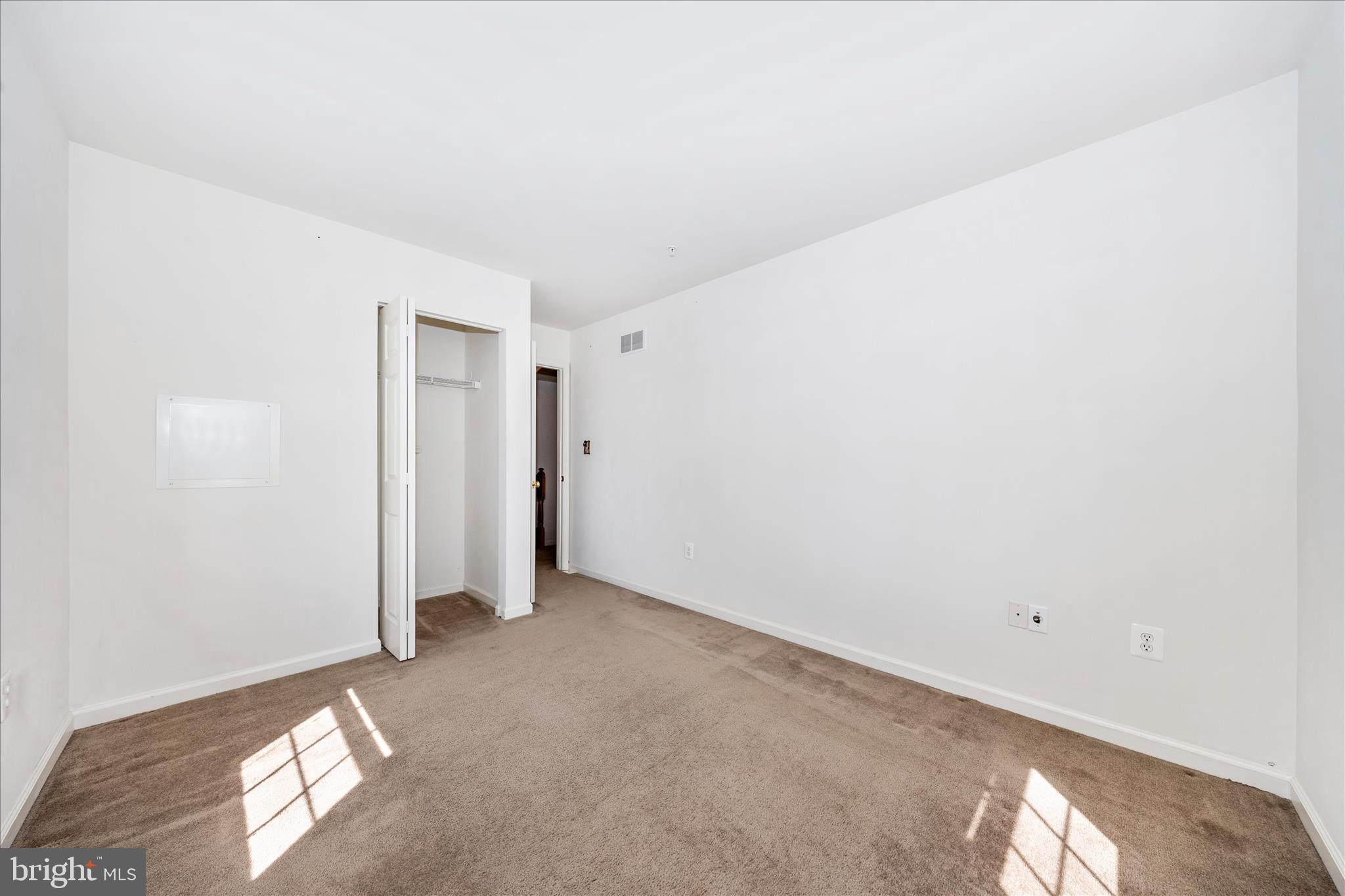 ALTAMONT GARDENS - Residential