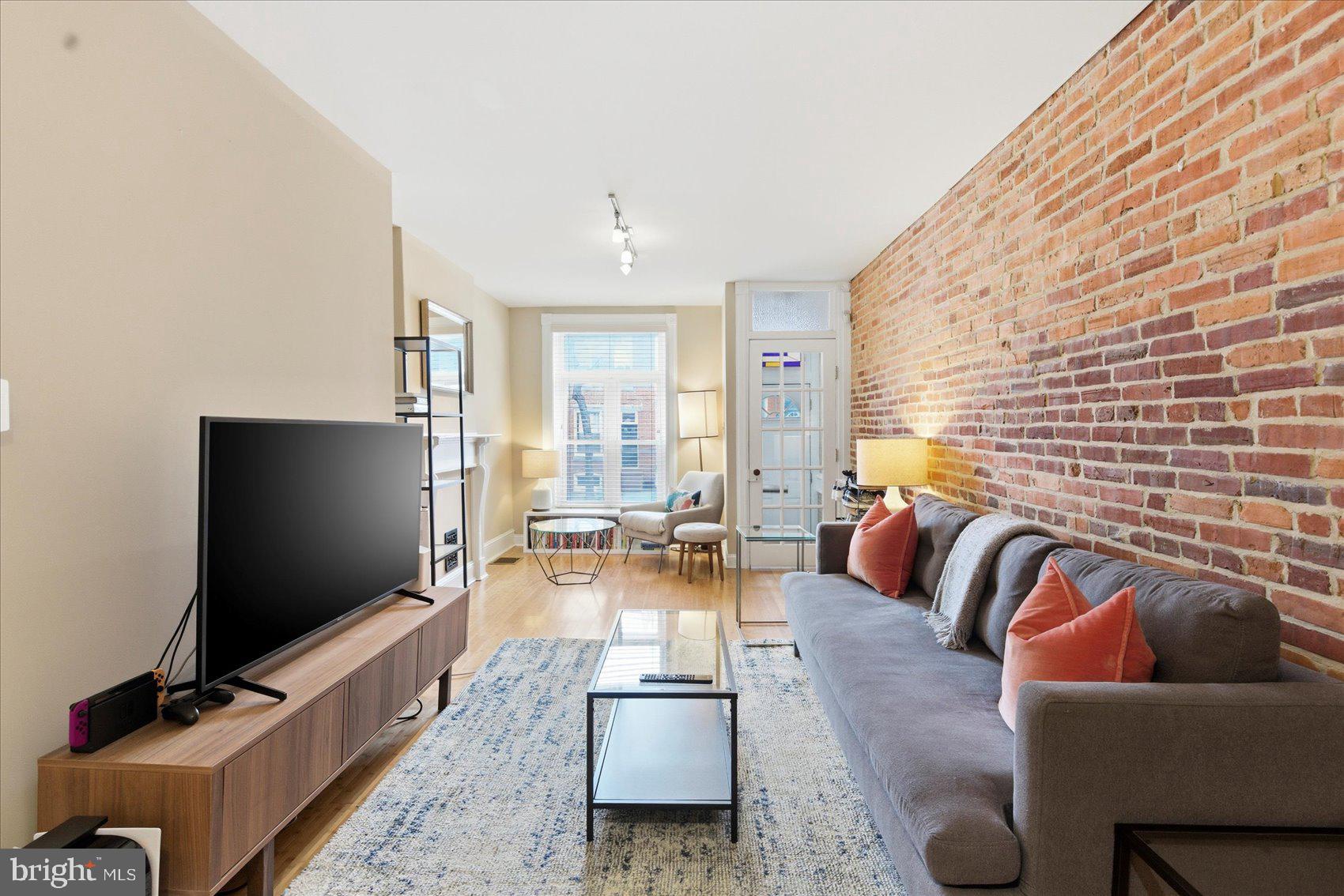 FEDERAL HILL HISTORIC DISTRICT - Residential