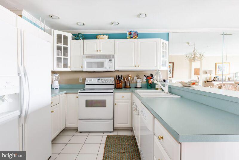 HERON HARBOUR - Residential