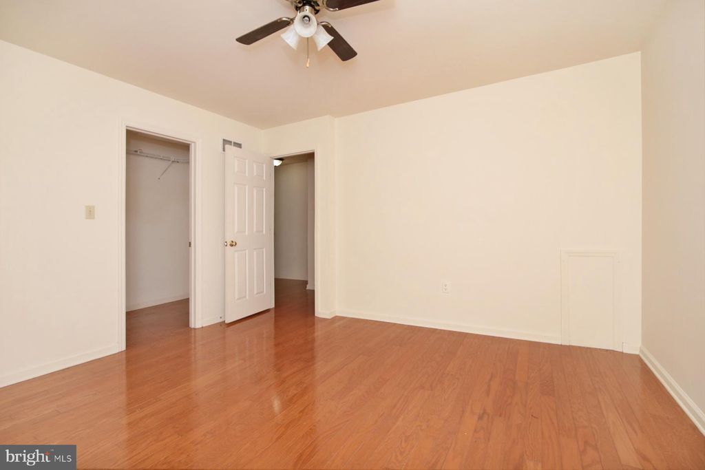 Photo of 121 MOORLAND CT, LITITZ, PA 17543 (MLS # PALA2025756)