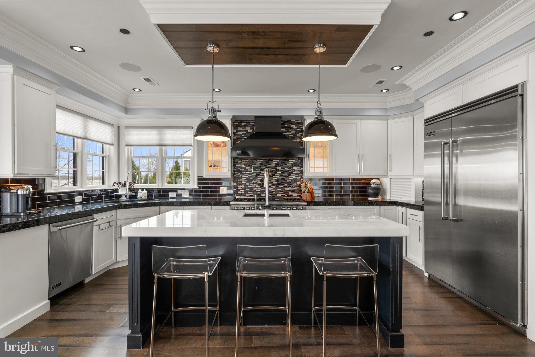 BOWLEYS QUARTERS - Residential