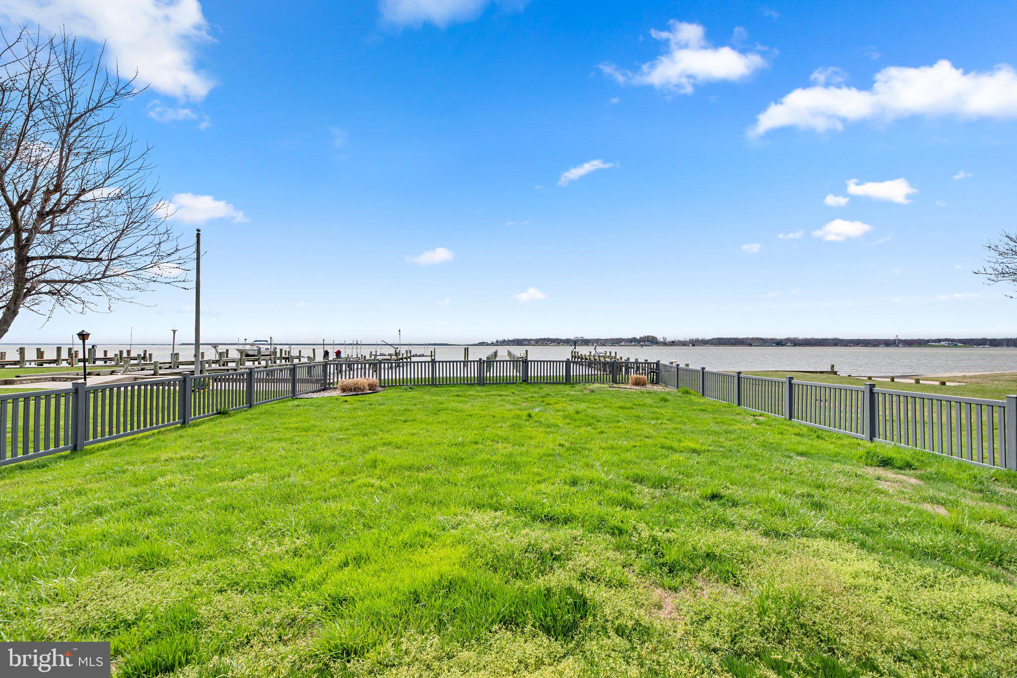 BOWLEYS QUARTERS - Residential