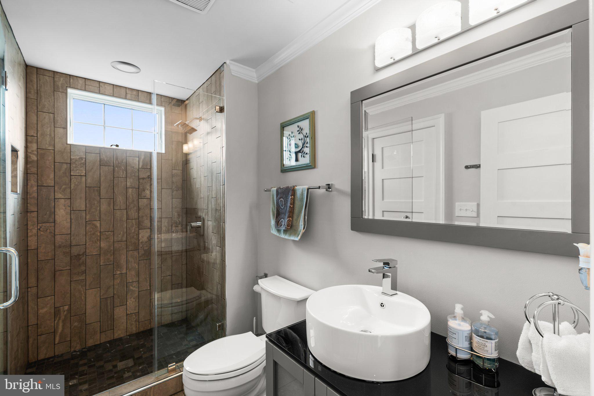 BOWLEYS QUARTERS - Residential