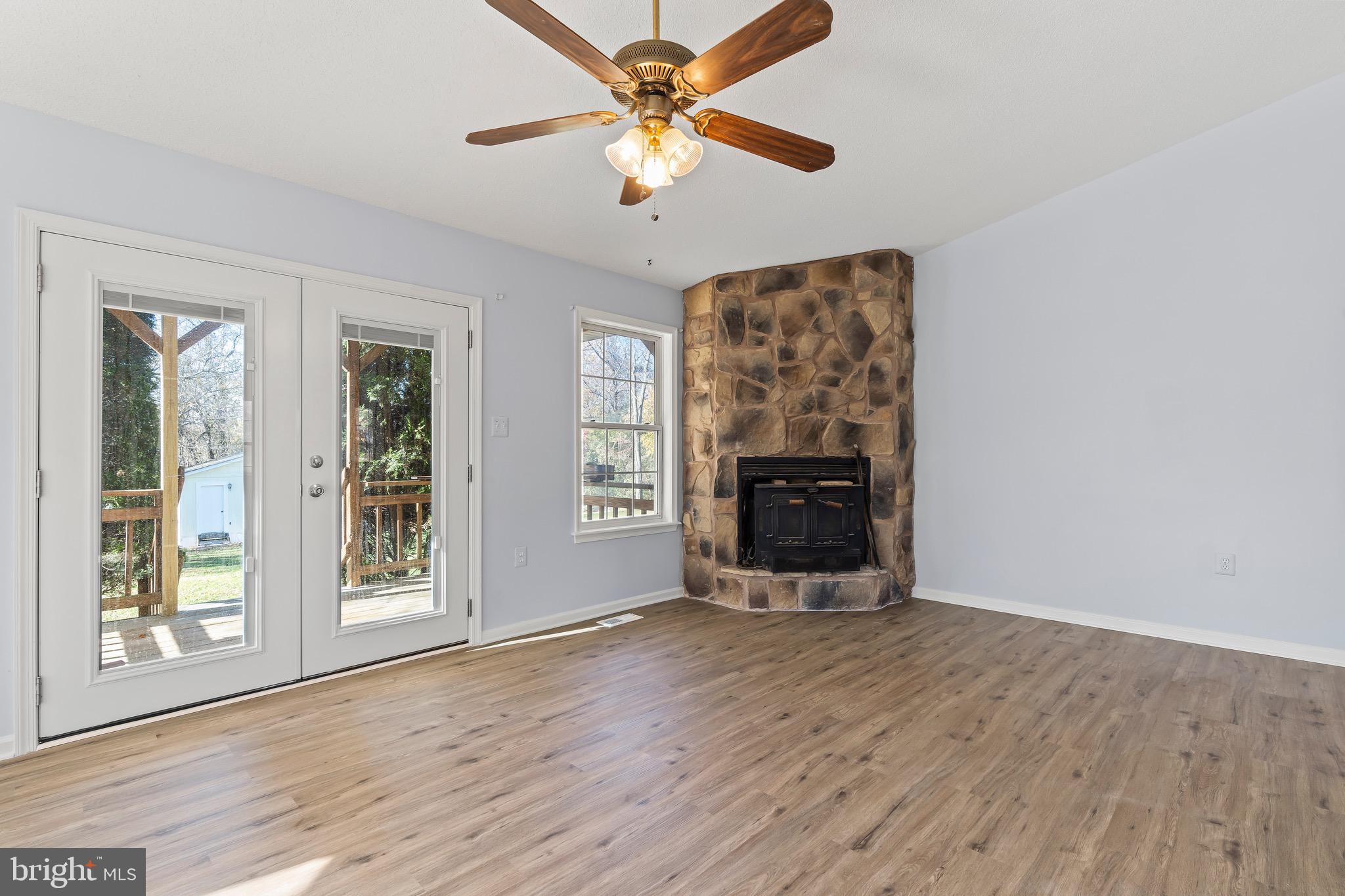 SHANNONDALE - Residential