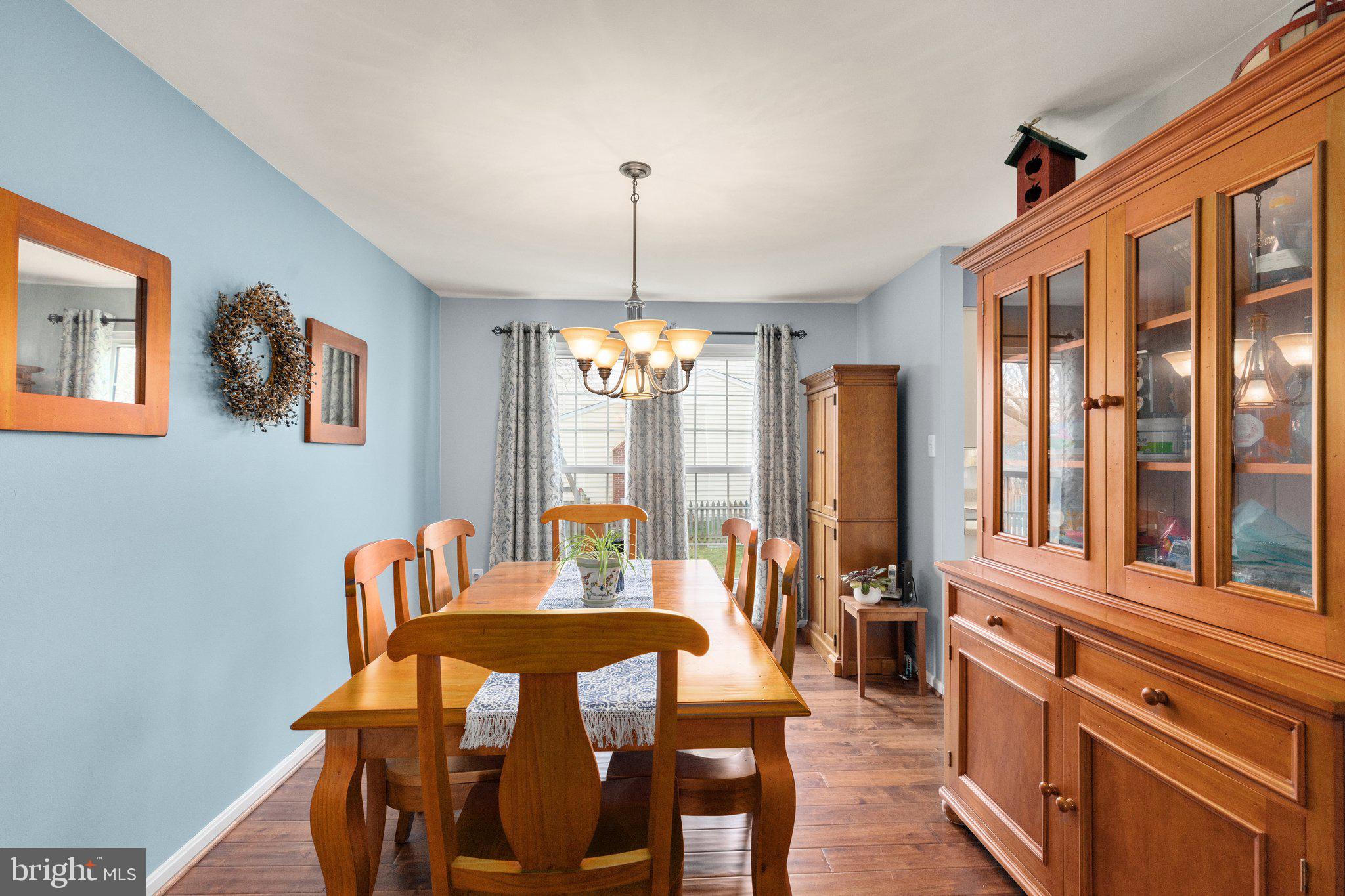 SOUTH HAMPTON - Residential