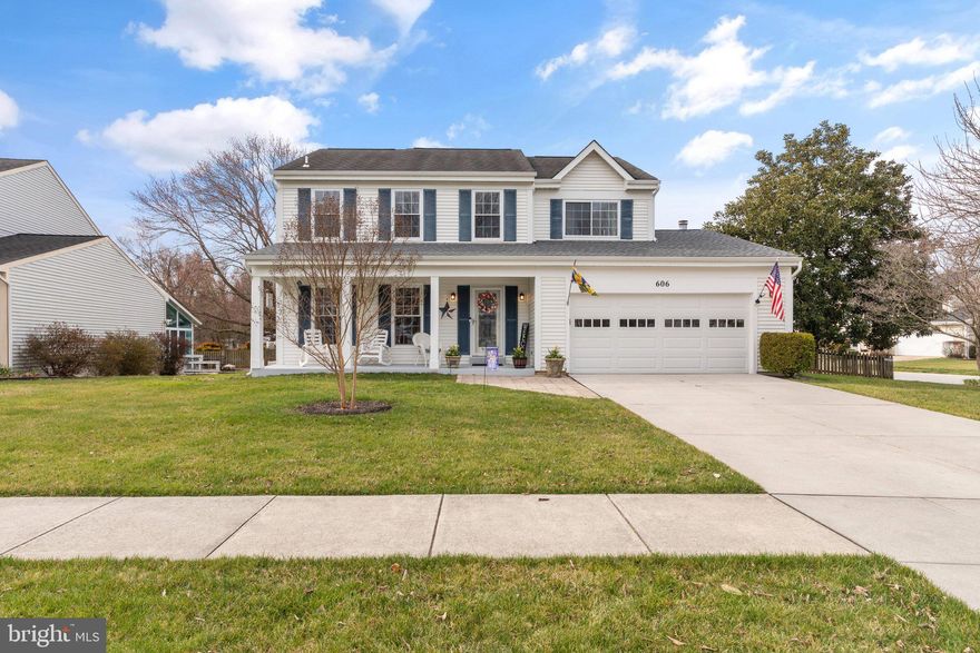 Spacious colonial in sought after Southampton! Greet your guests in the open, 2-story foyer. Beautiful hand-scraped Maple hardwood flooring flows from the foyer through the formal rooms and kitchen. Proceed down the hallway to the heart of the home- kitchen, breakfast room and family room. This open space is the perfect spot for family time as well as entertaining. Stainless steel appliances, pantry, and an abundance of cabinetry in the spacious kitchen. Breakfast room adjoins the kitchen and family room offering a wood burning fireplace and sliding door to the deck expanding your living space outdoors! An updated powder room completes the main level. Upstairs you will find SPACIOUS bedrooms and generous closet space in ALL bedrooms as well as dual vanities in BOTH updated bathrooms. Retreat to your Primary suite with vaulted ceiling, updated bath includes MARBLE top vanity with storage tower, ceramic tile shower with glass door and a soaking tub! Uncommonly large; the stunning hall bath presents DOUBLE WHITE VANITY, SKYLIGHT, and SUBWAY TILE tub/shower combination. All bedrooms with ceiling fans. 
Great flex space in the lower level! Large rec room adjoins a spacious den/office or playroom! Hallway with storage closets and laundry/utilities as well as an additional storage room complete the lower level. The home is cited on a cul-de-sac with a fenced in backyard and composite deck. 2 Car Garage and a covered front porch to relax and unwind or watch the kids play. Community tot lot and basketball court as well as open space! Welcome Home!
*******check out the 3D tour by clicking the camera icon at the top of the page