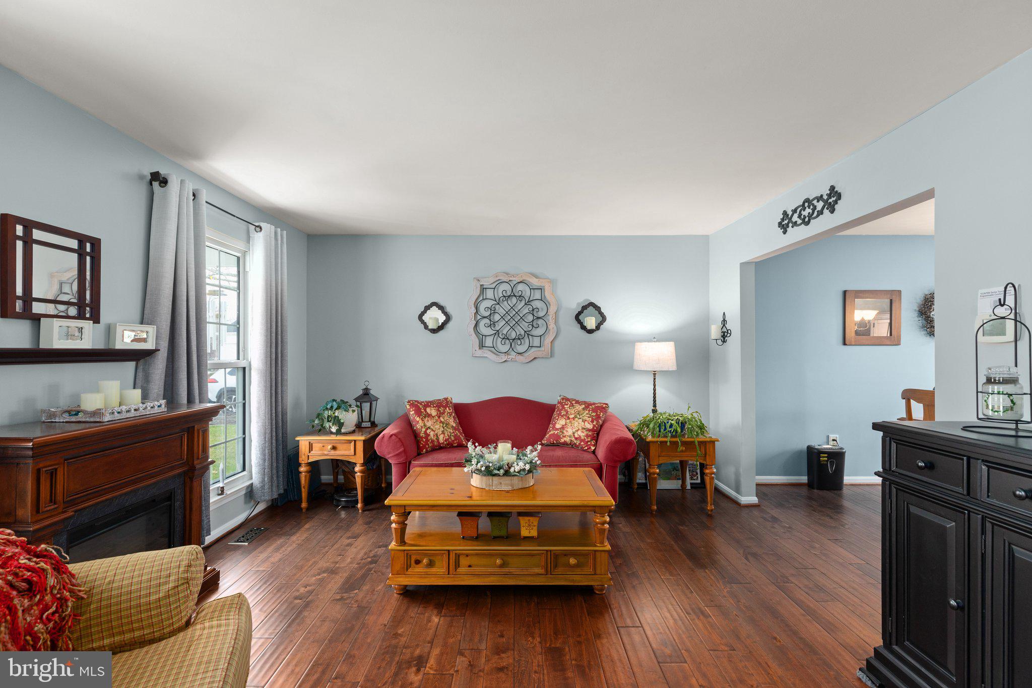 SOUTH HAMPTON - Residential