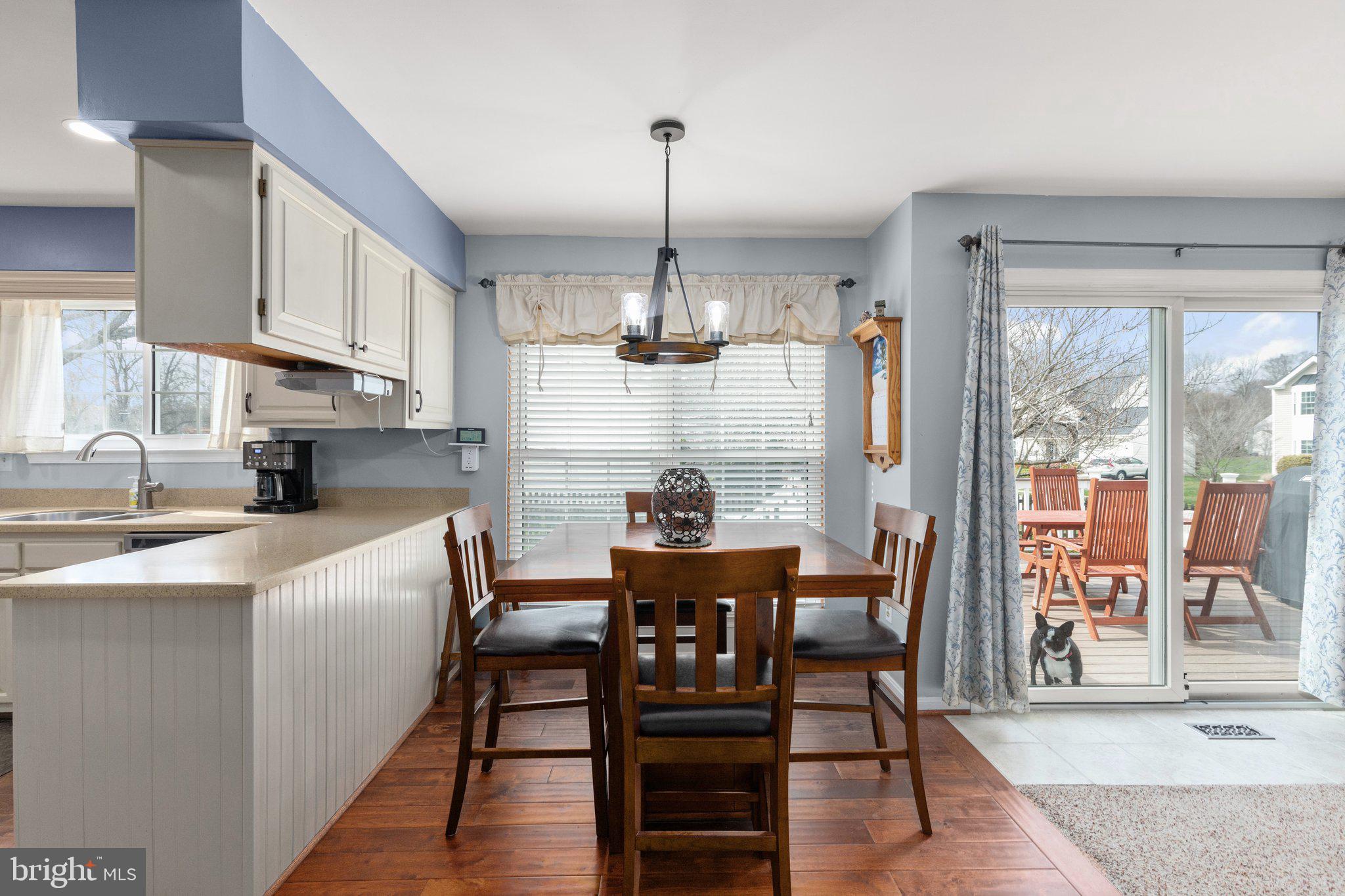 SOUTH HAMPTON - Residential