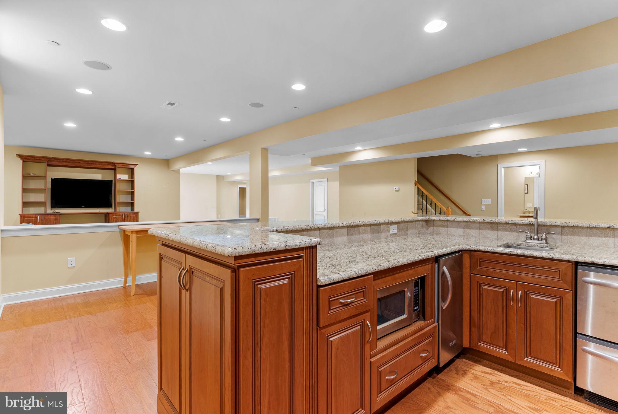 MATTHEWS RIDGE - Residential