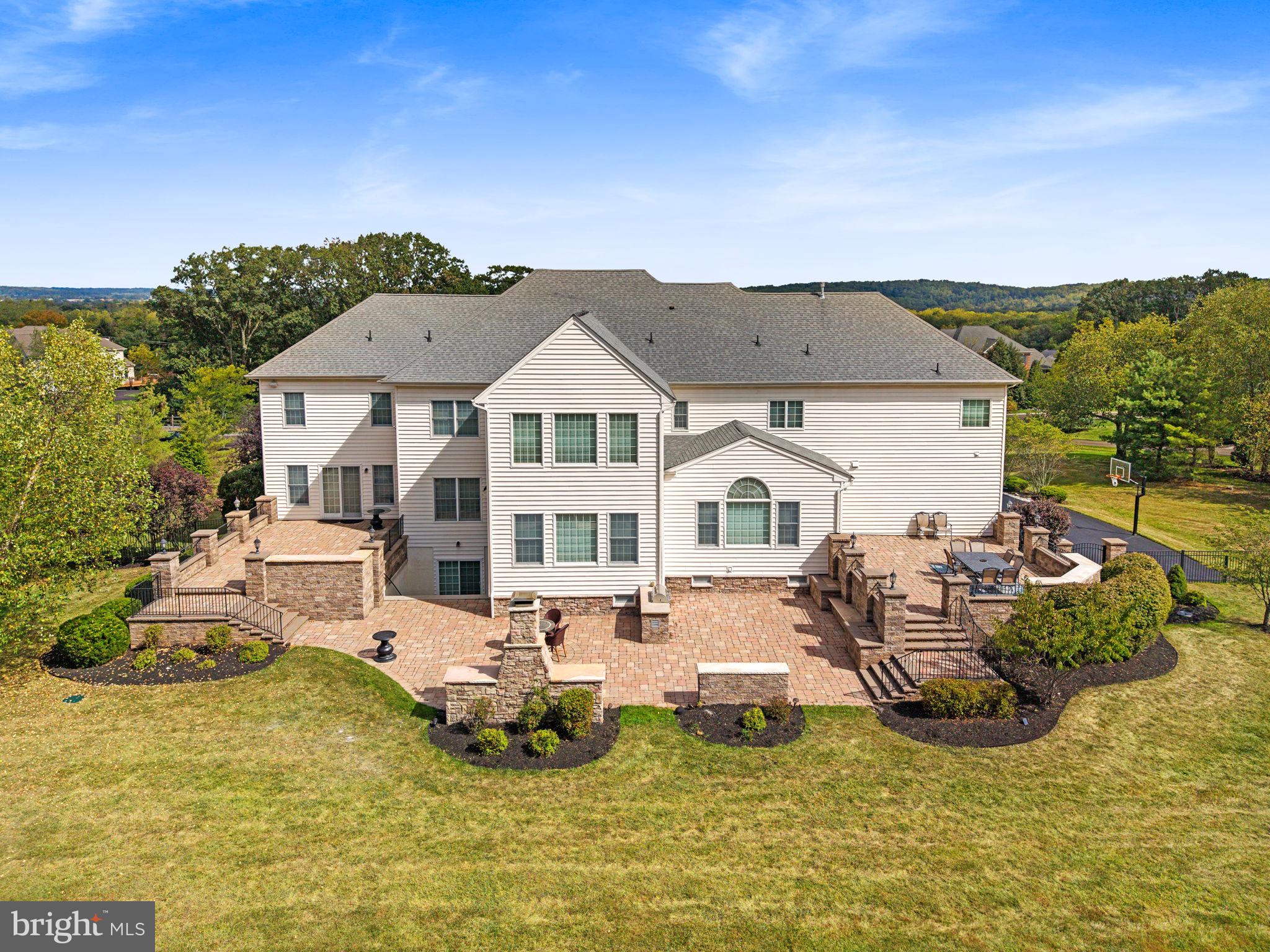 MATTHEWS RIDGE - Residential