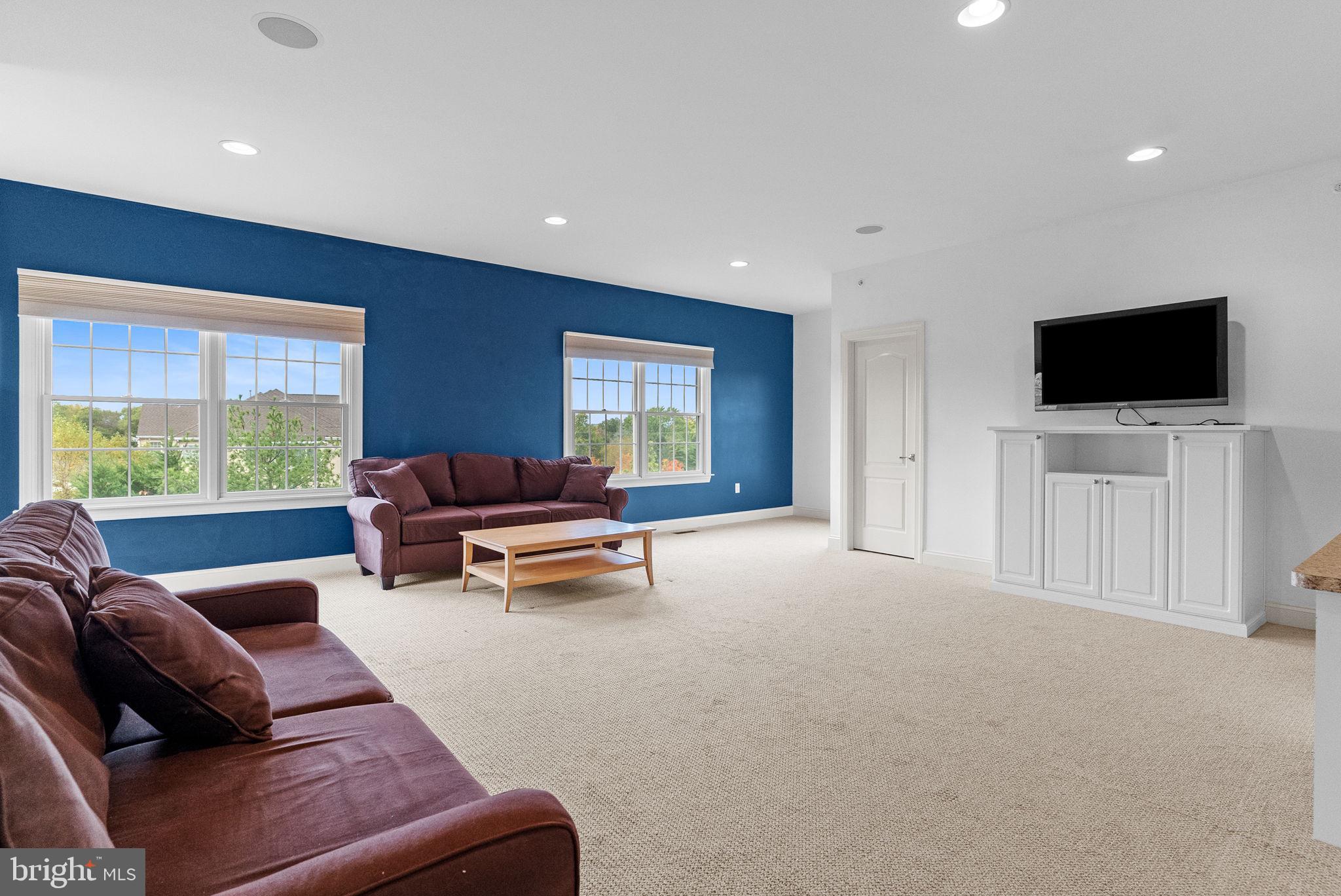 MATTHEWS RIDGE - Residential