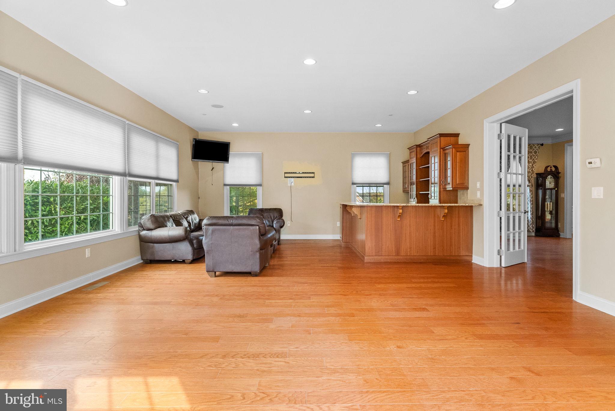 MATTHEWS RIDGE - Residential