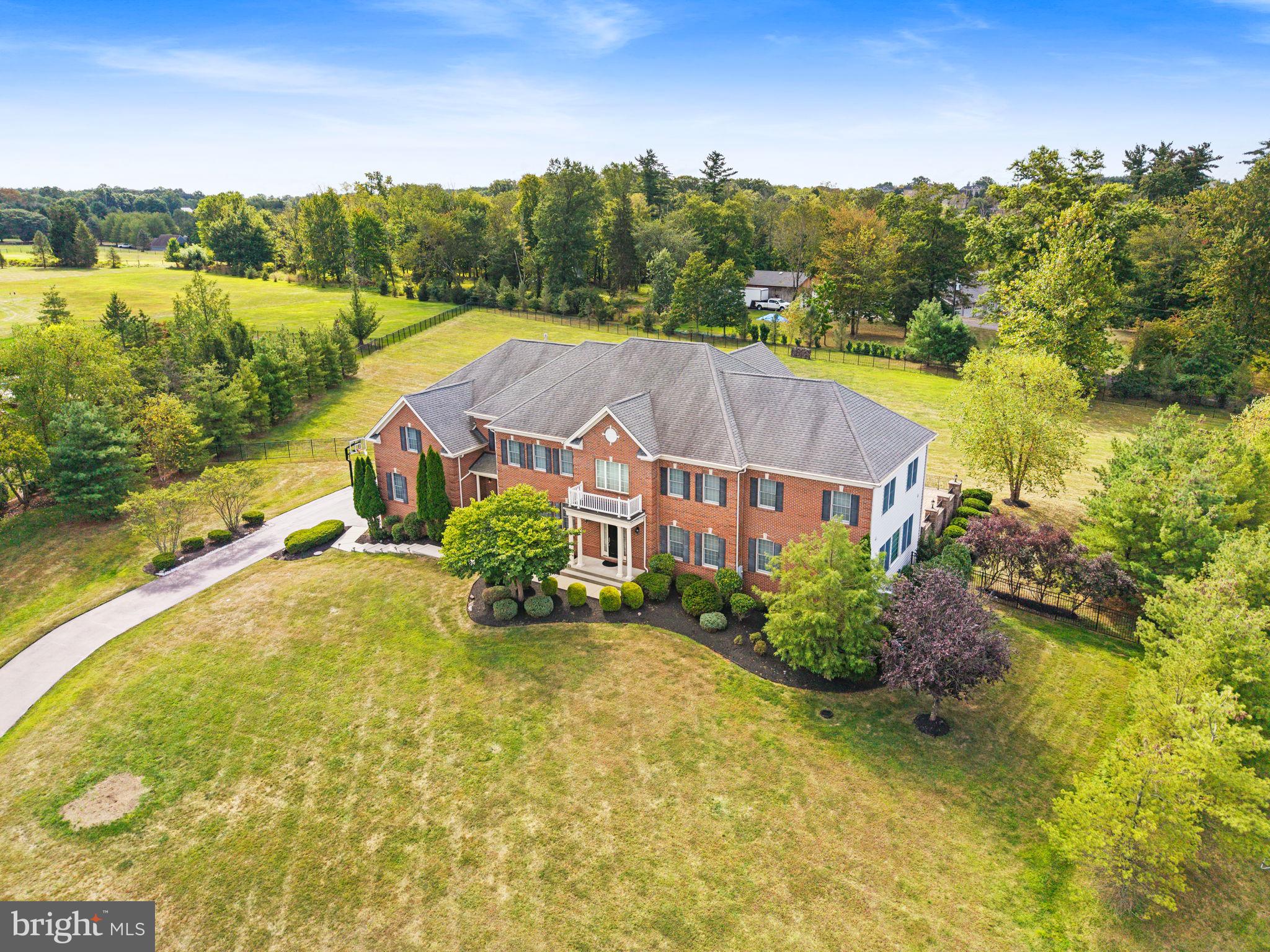 MATTHEWS RIDGE - Residential