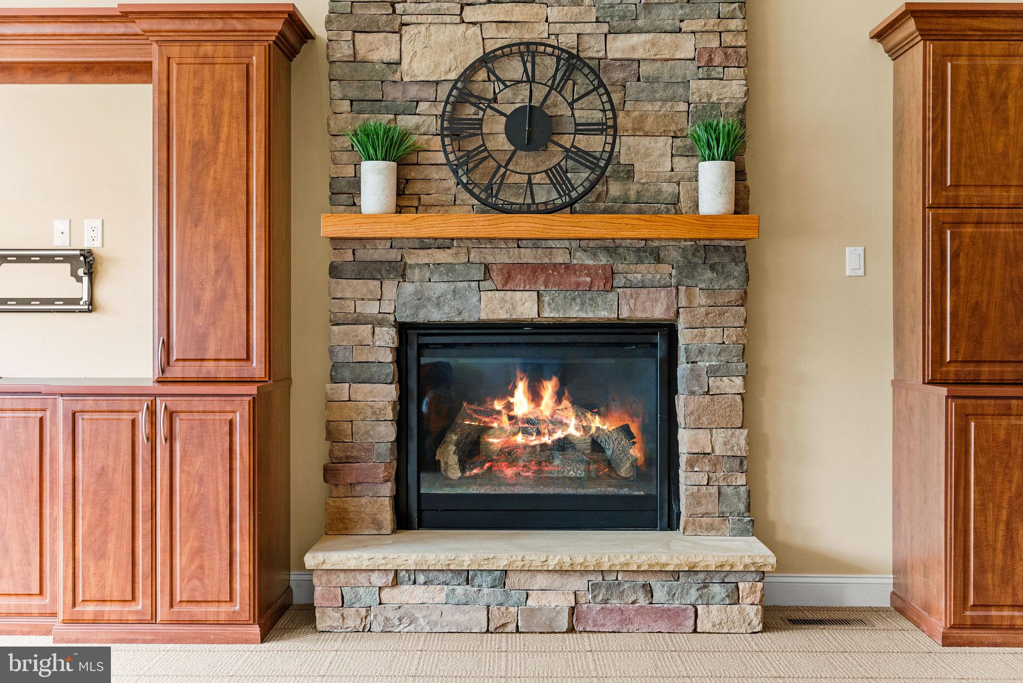 MATTHEWS RIDGE - Residential