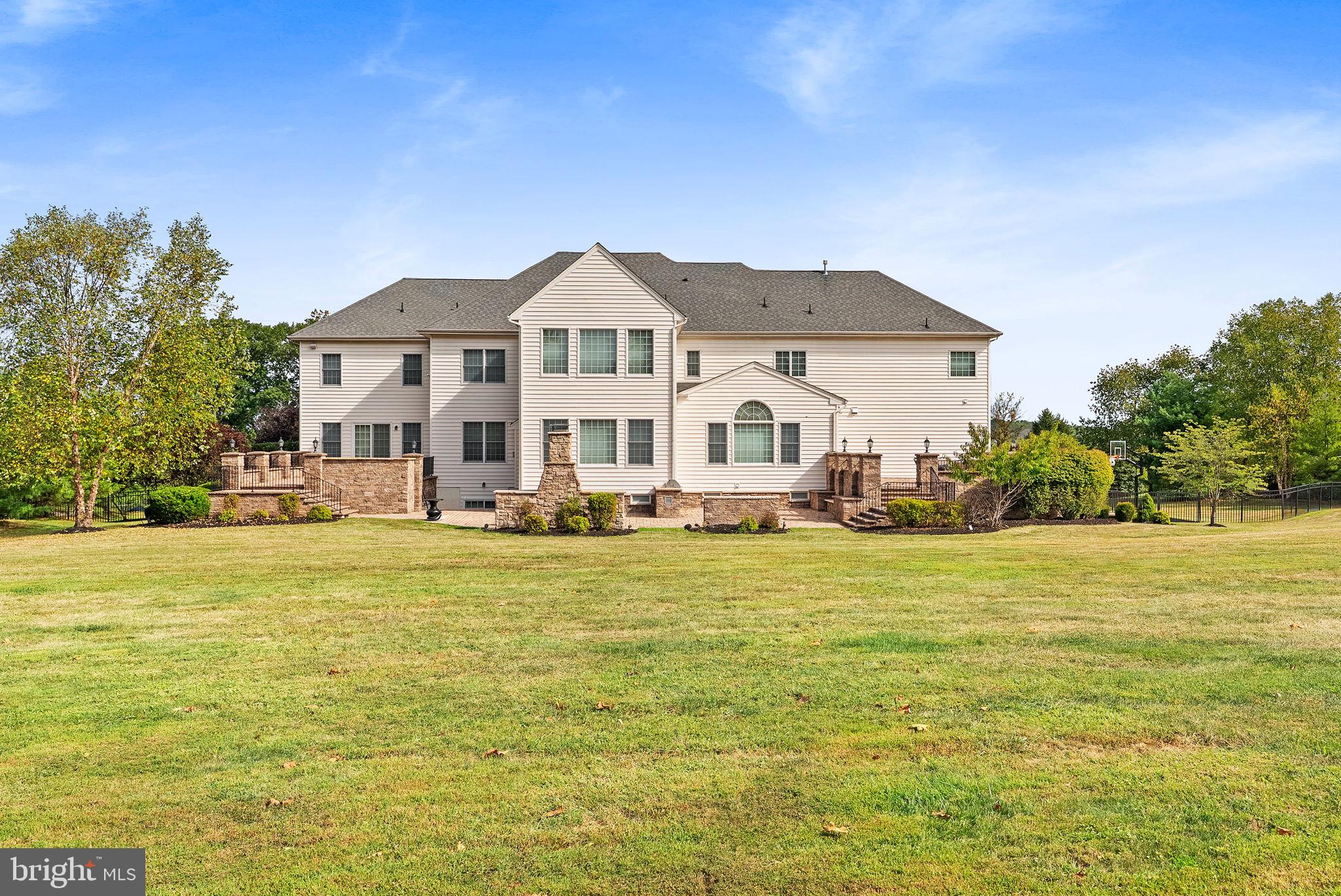 MATTHEWS RIDGE - Residential