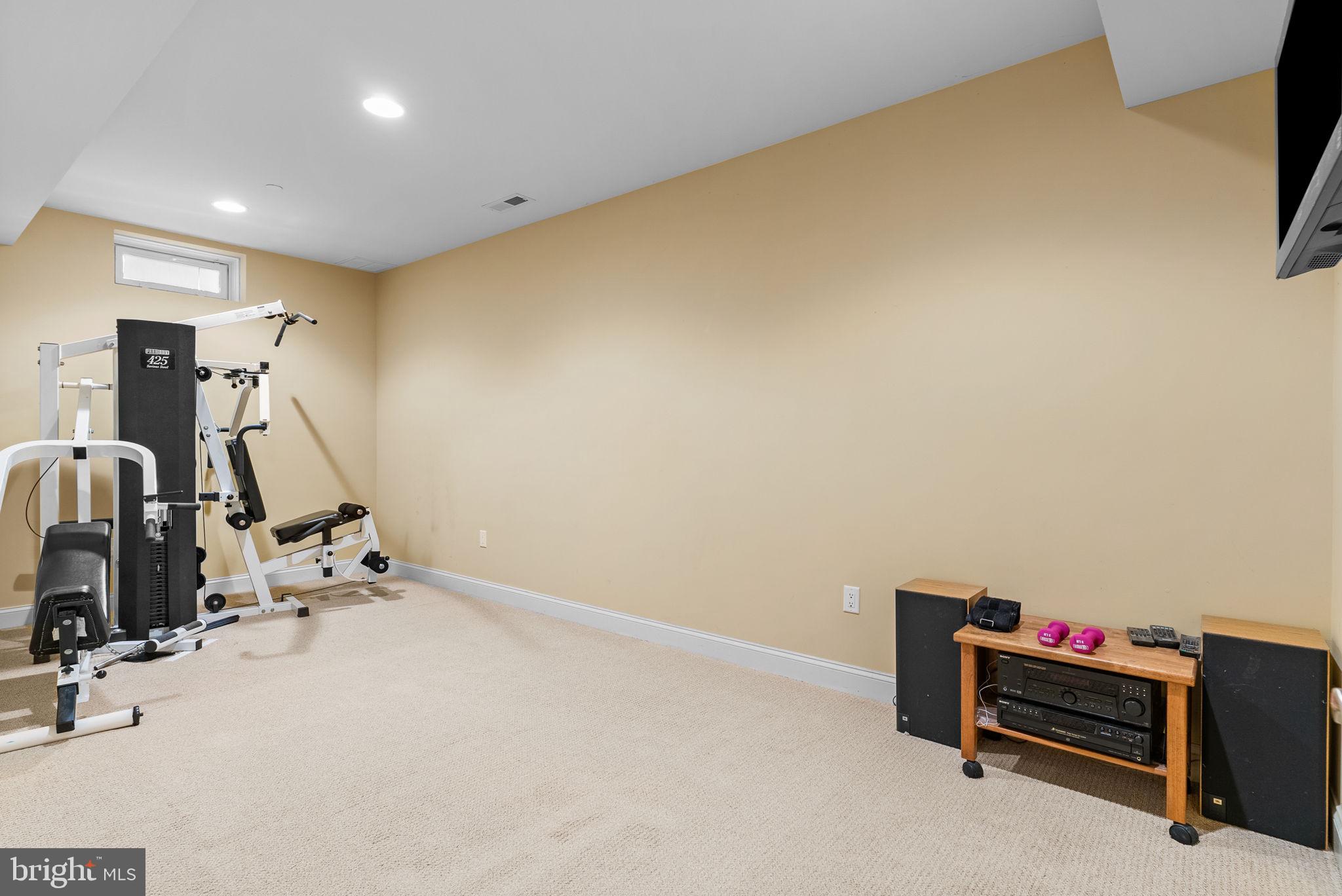 MATTHEWS RIDGE - Residential