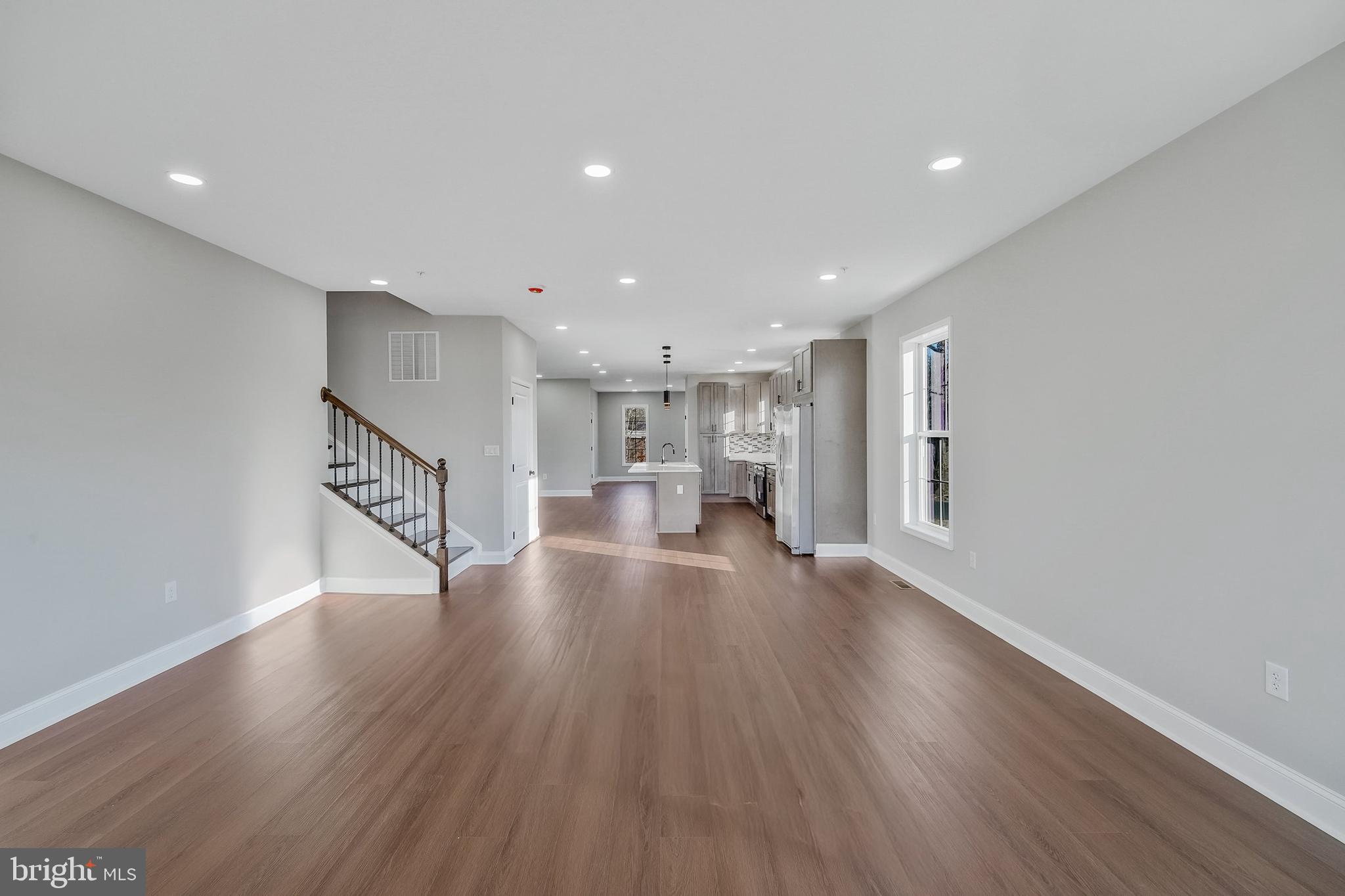 HYNESBORO PARK - Residential