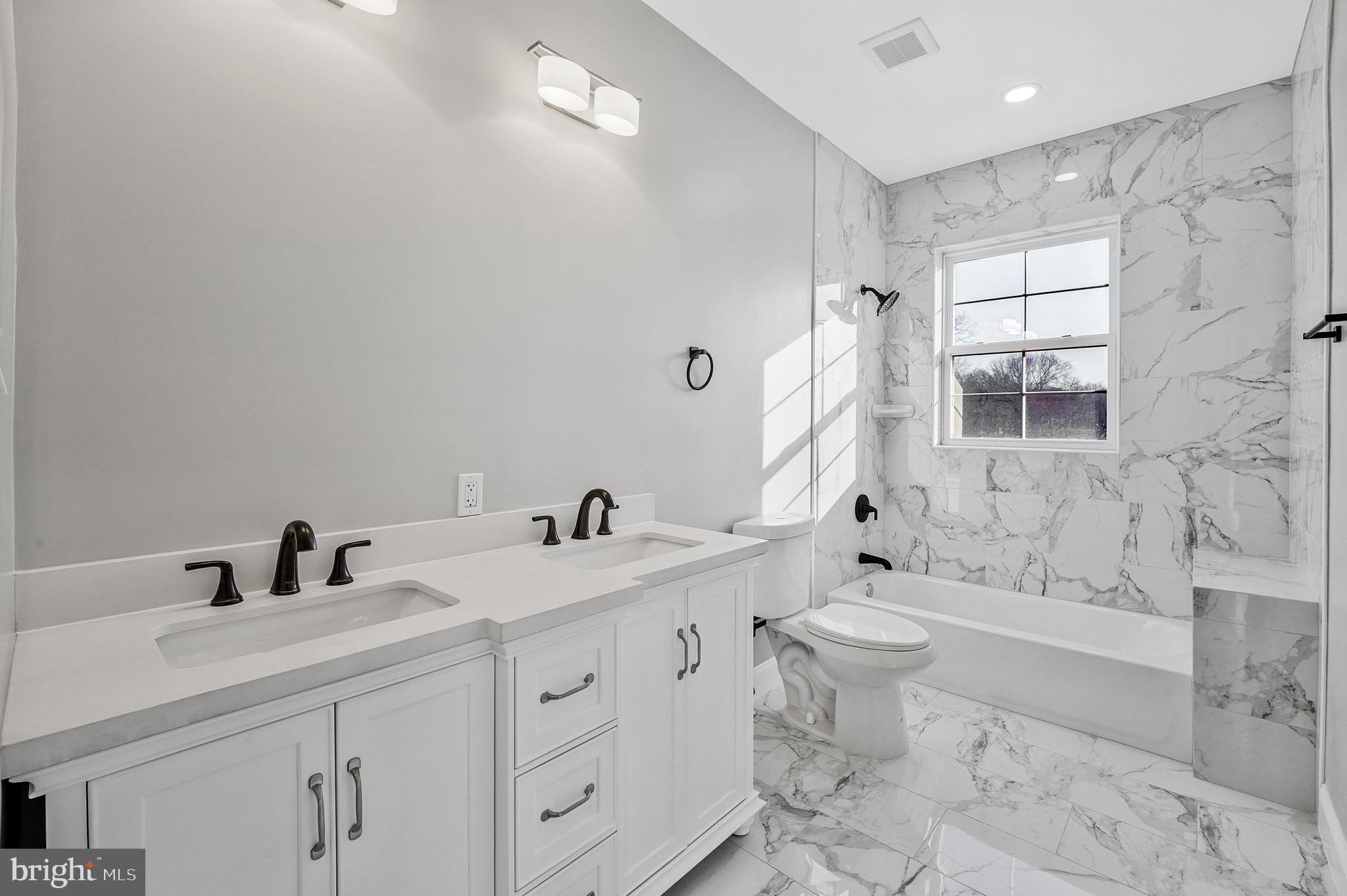 HYNESBORO PARK - Residential