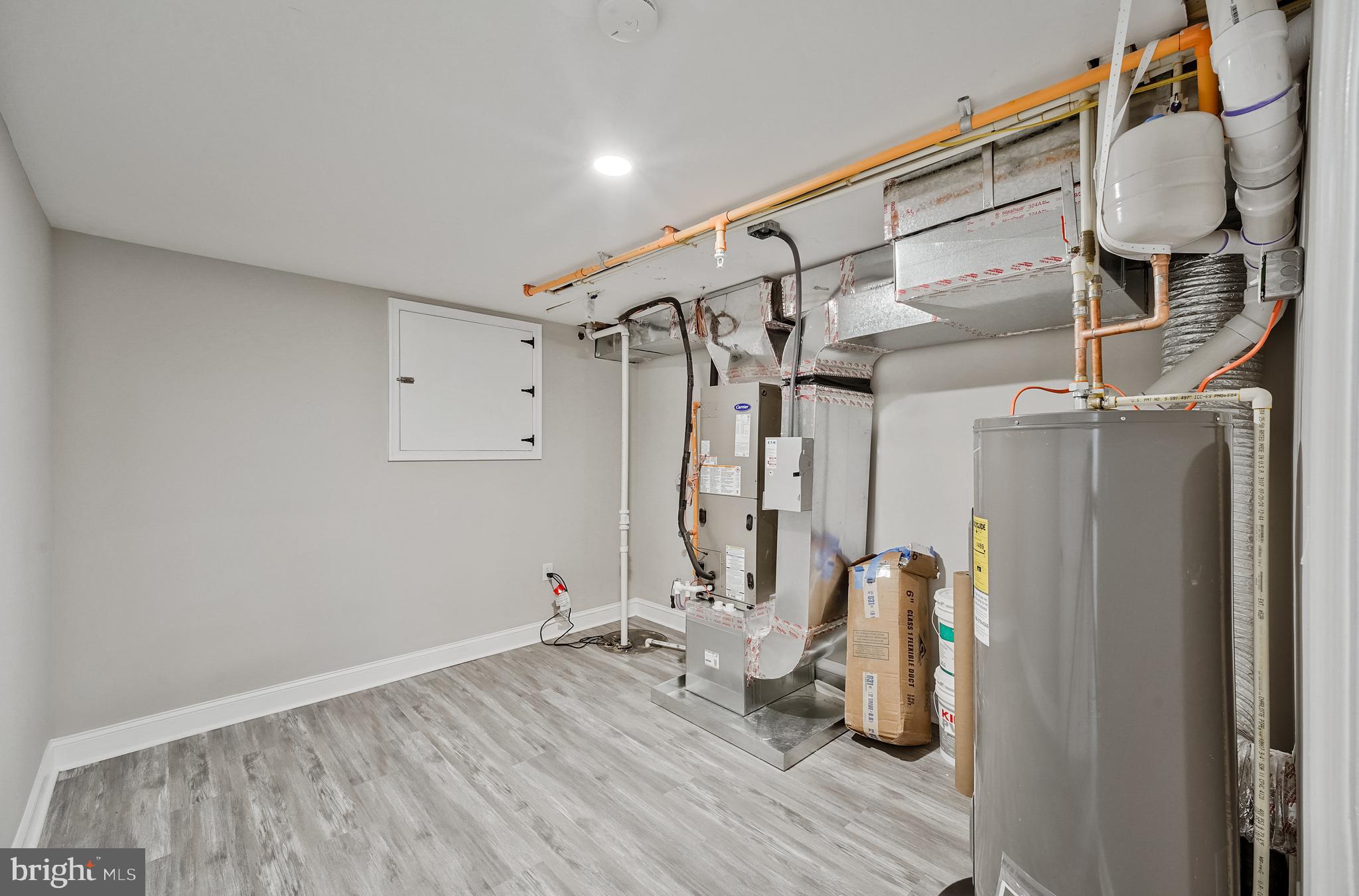 HYNESBORO PARK - Residential