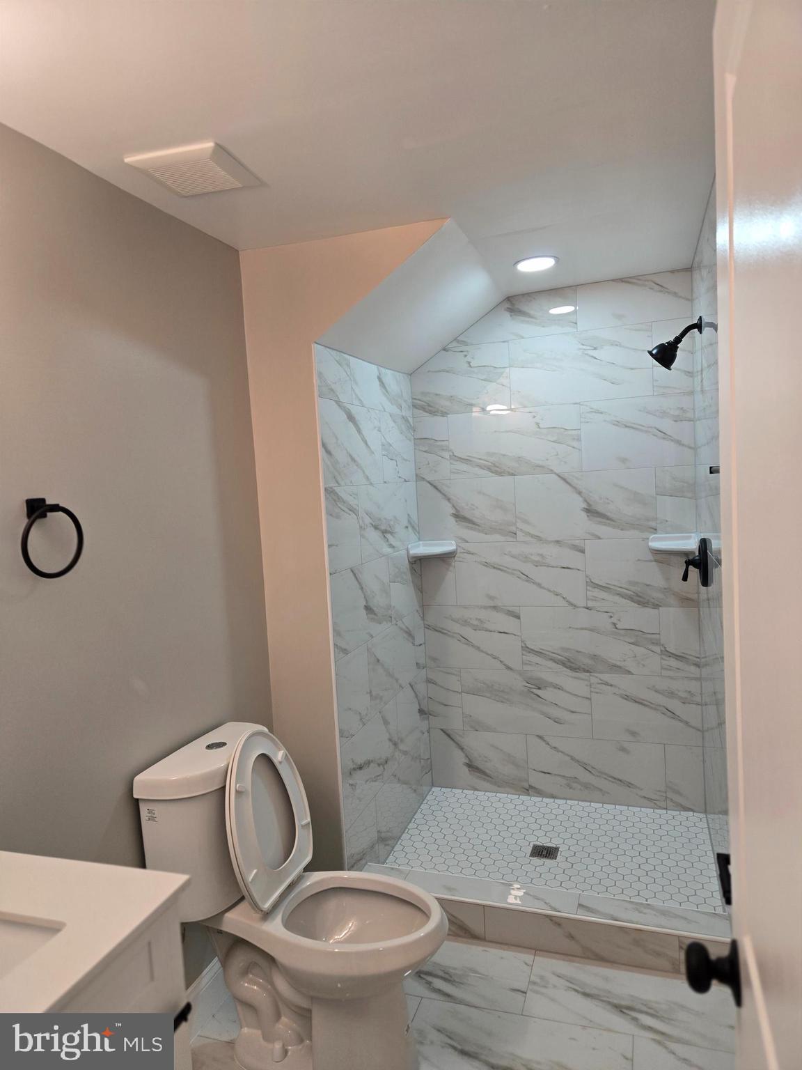 HYNESBORO PARK - Residential