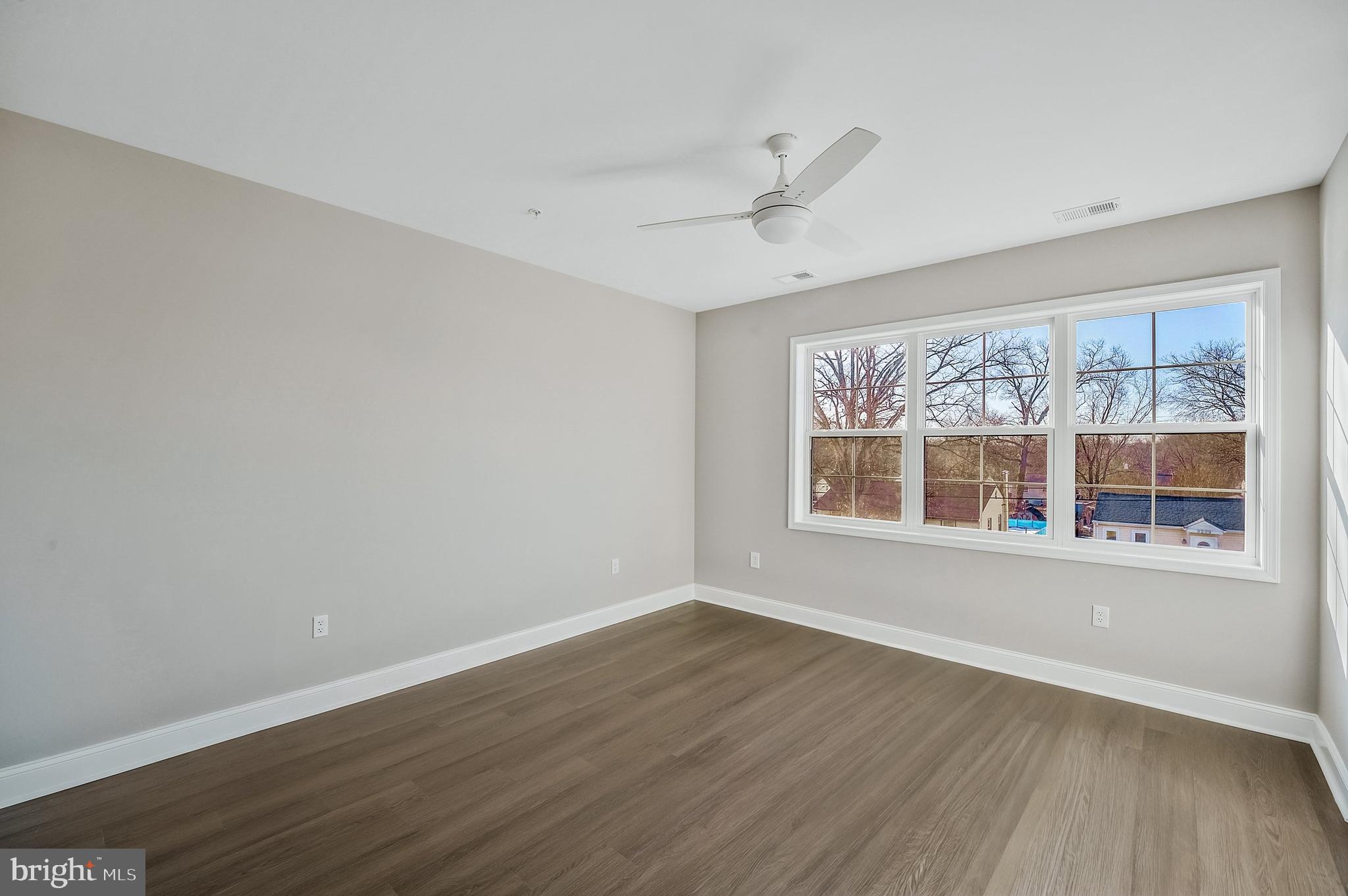 HYNESBORO PARK - Residential