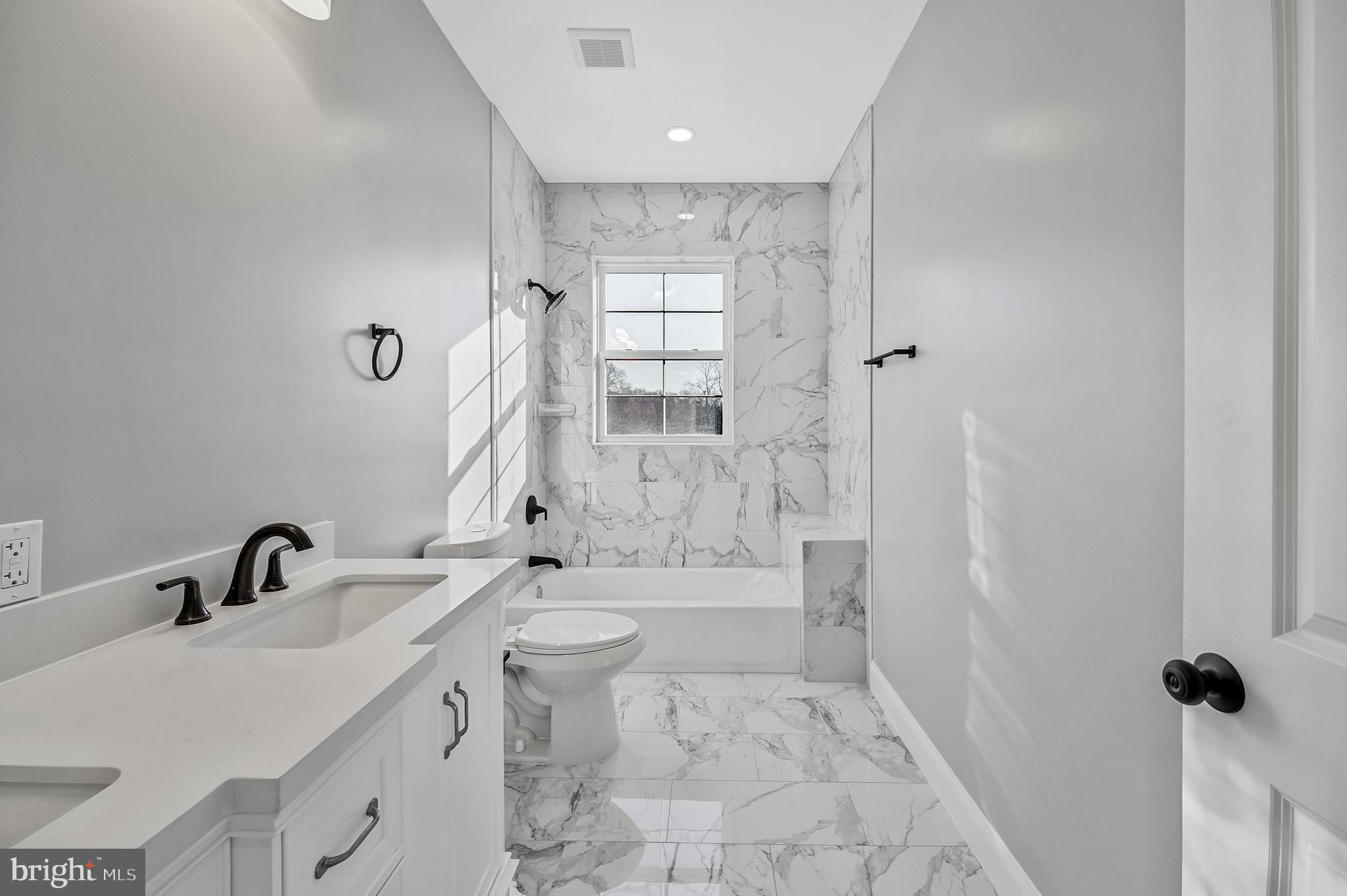 HYNESBORO PARK - Residential