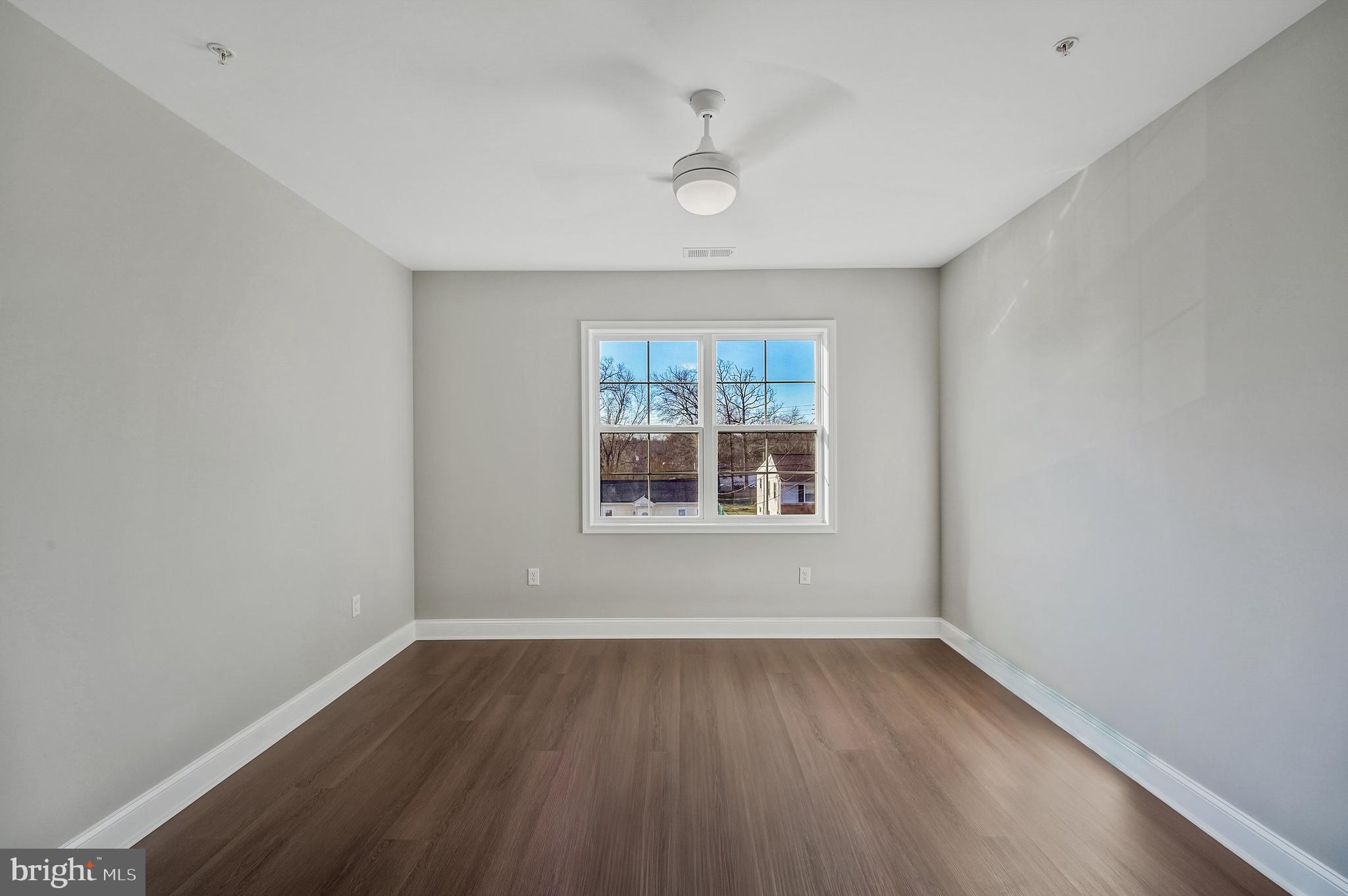 HYNESBORO PARK - Residential