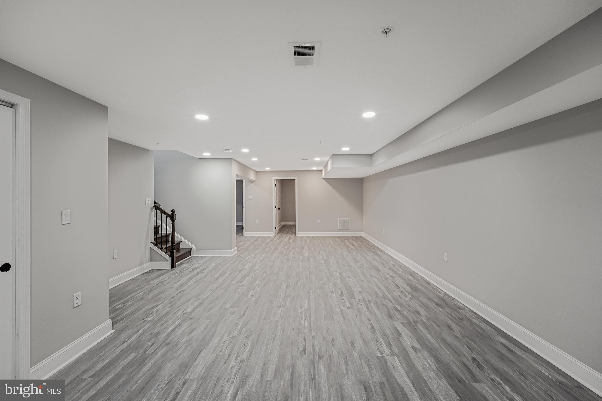 HYNESBORO PARK - Residential