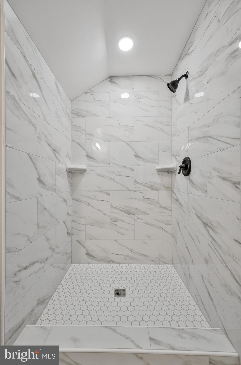 HYNESBORO PARK - Residential