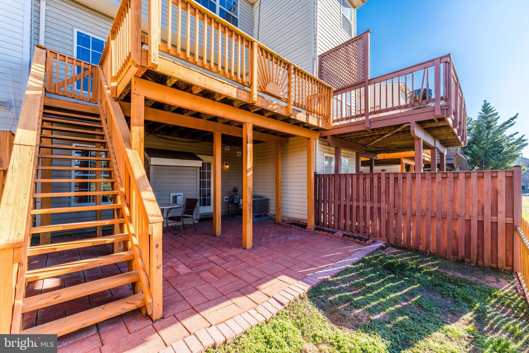 ASHBURN VILLAGE - Residential Lease