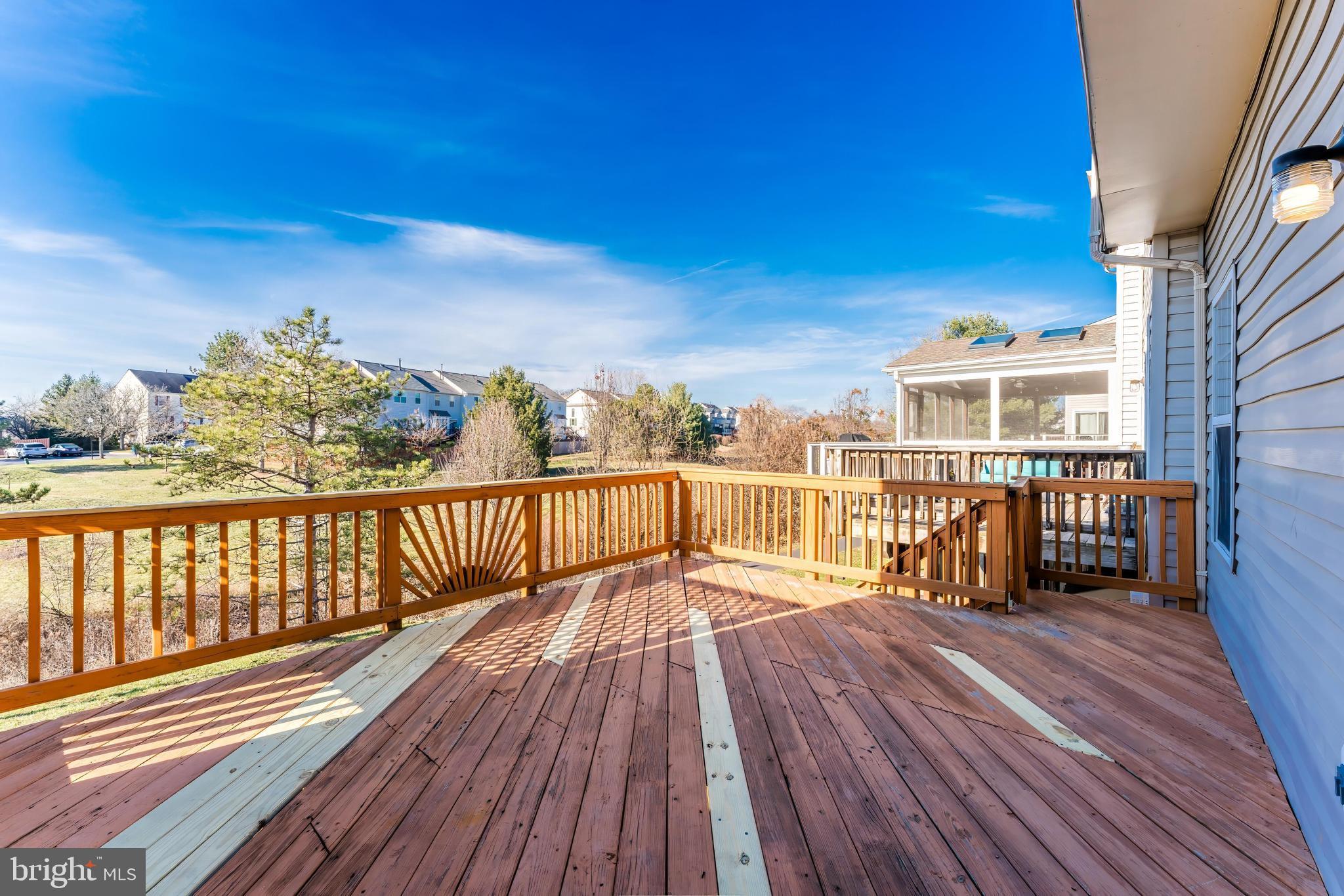 ASHBURN VILLAGE - Residential Lease