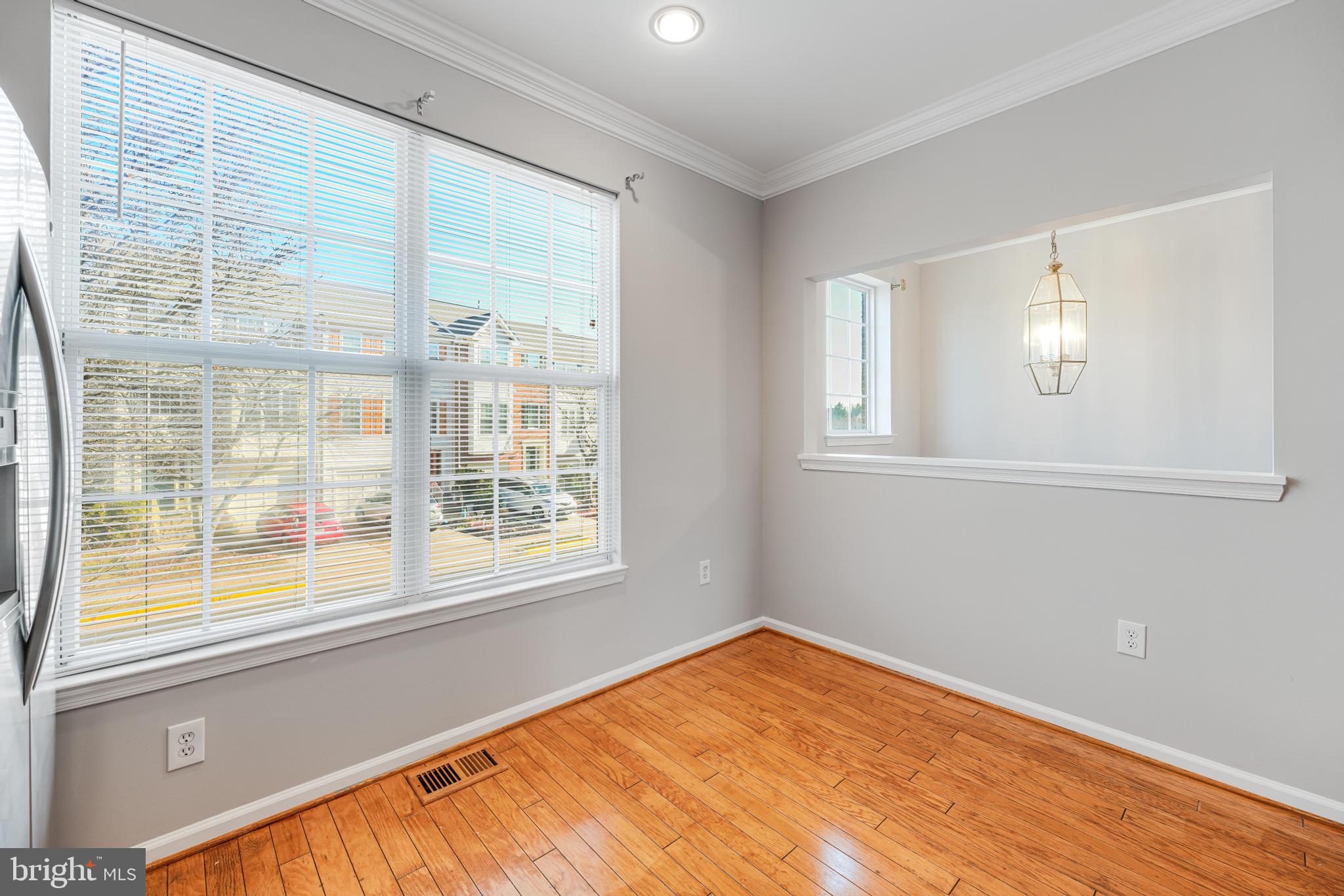 ASHBURN VILLAGE - Residential Lease