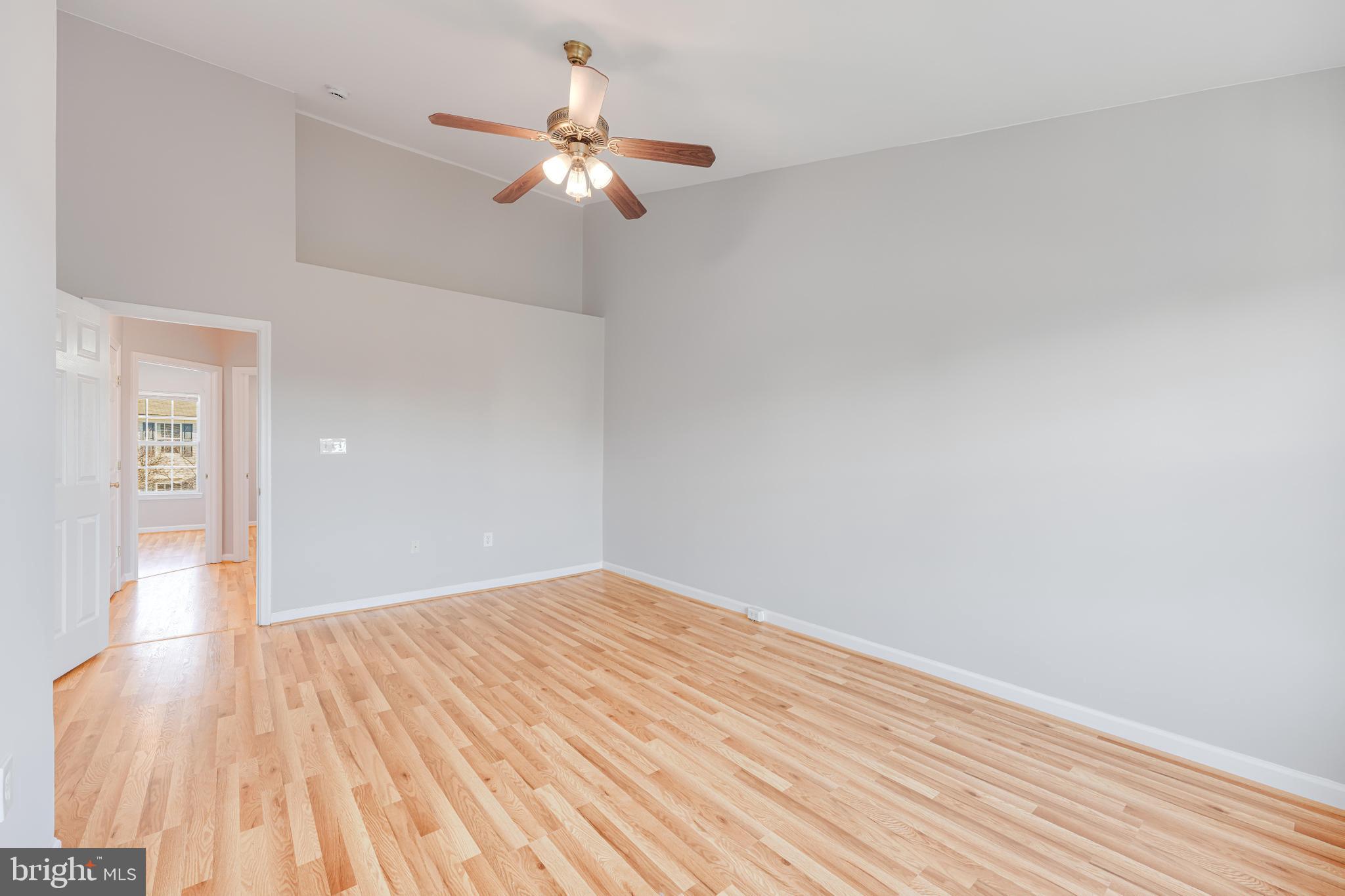 ASHBURN VILLAGE - Residential Lease