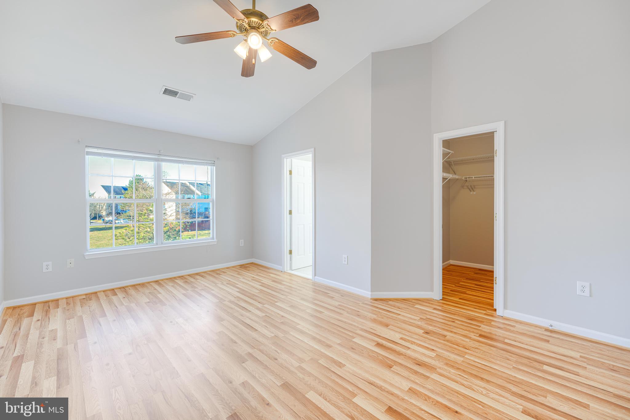 ASHBURN VILLAGE - Residential Lease