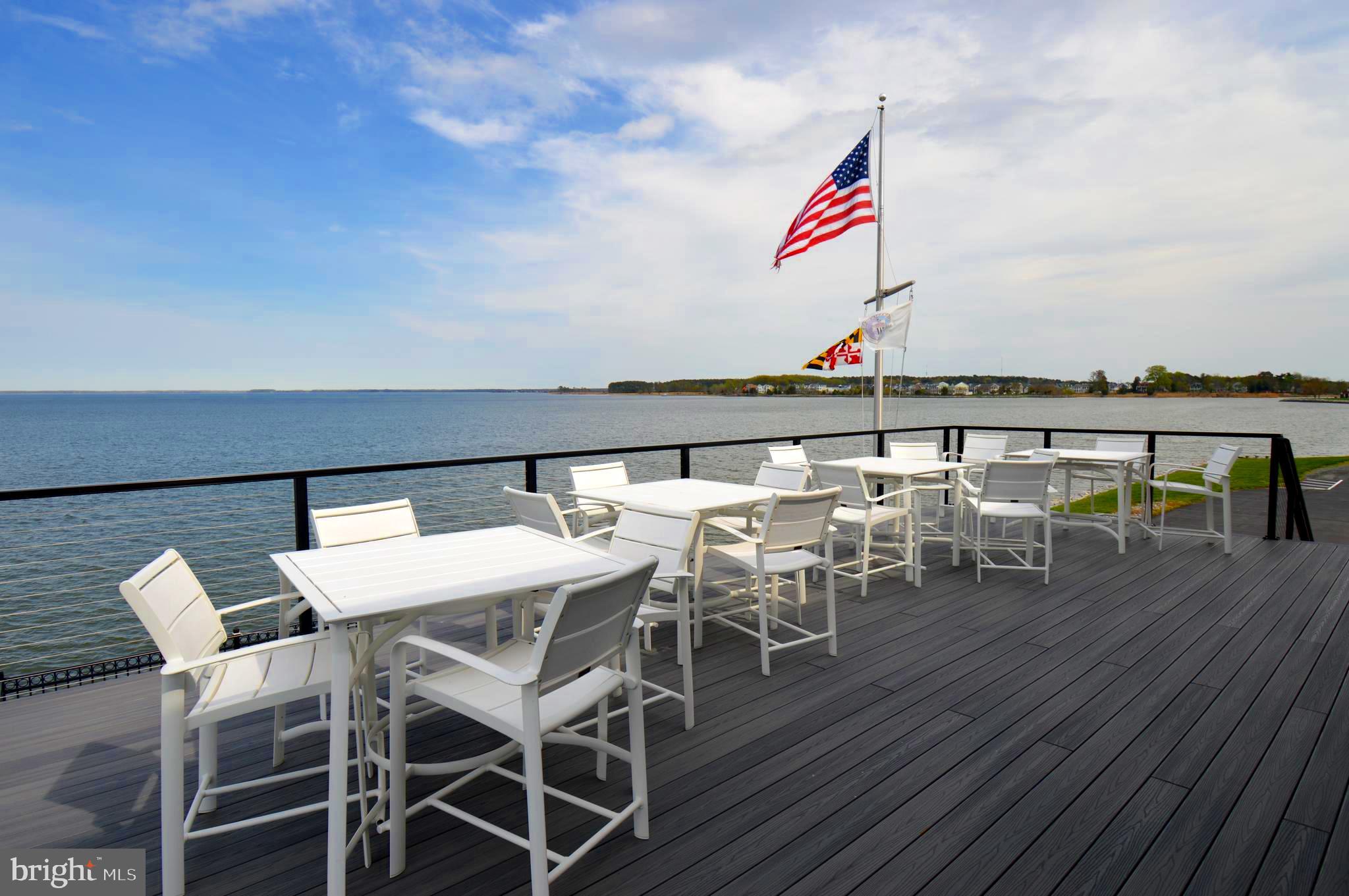 QUEENS LANDING - Residential