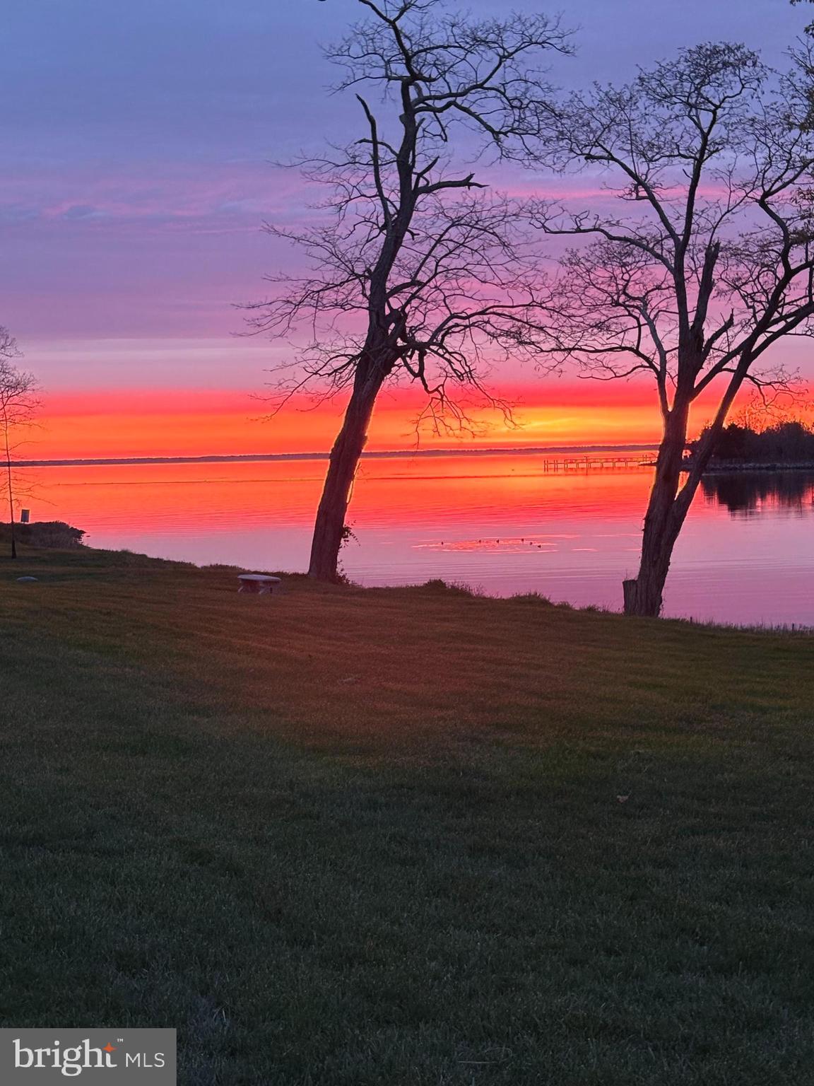 QUEENS LANDING - Residential