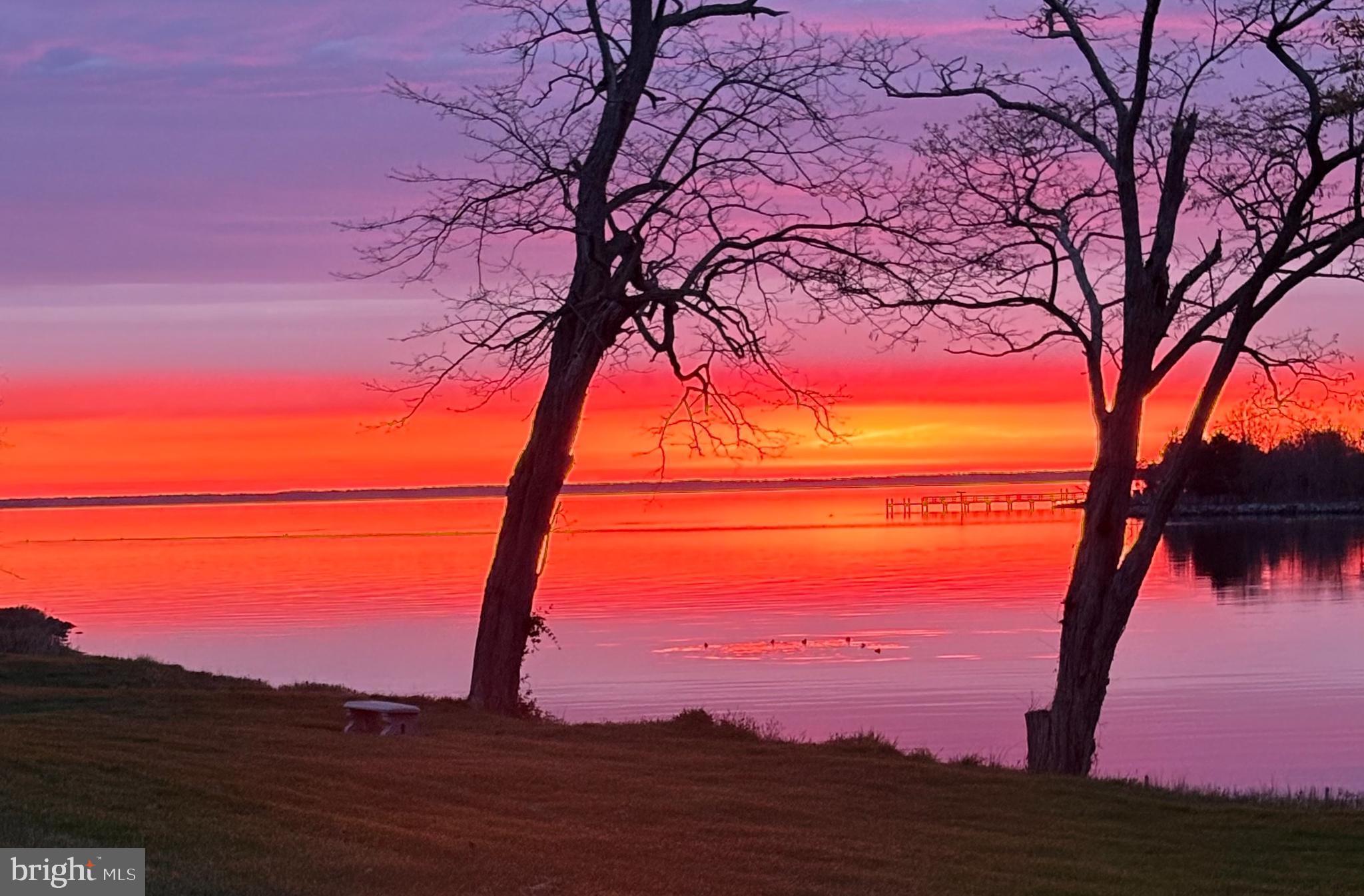 QUEENS LANDING - Residential