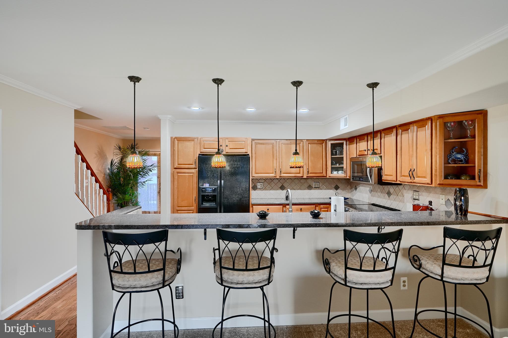 QUEENS LANDING - Residential