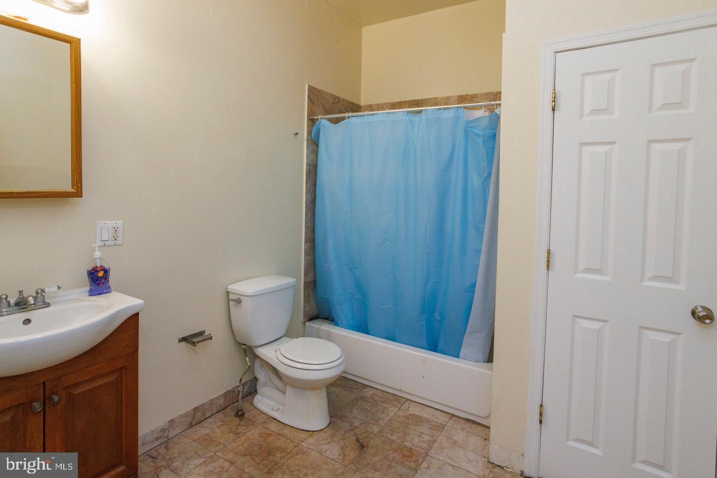 STANTON - Commercial Sale