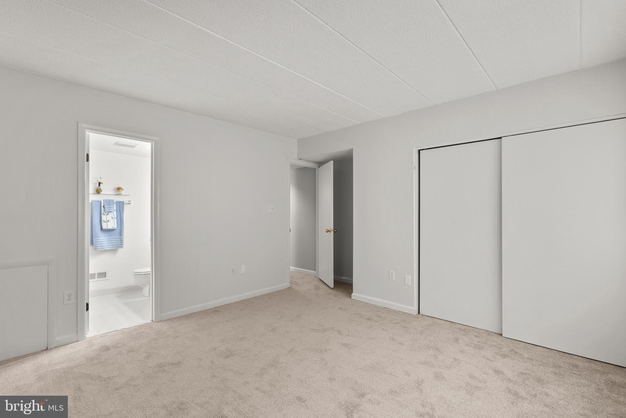 FAIR HILL - Residential