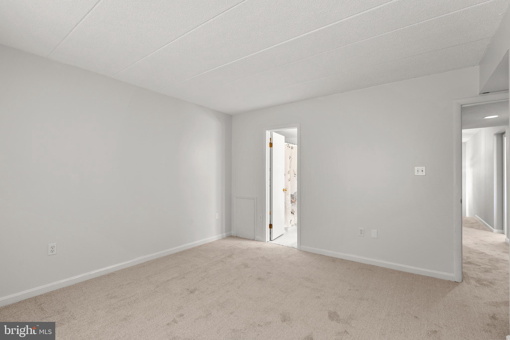 FAIR HILL - Residential